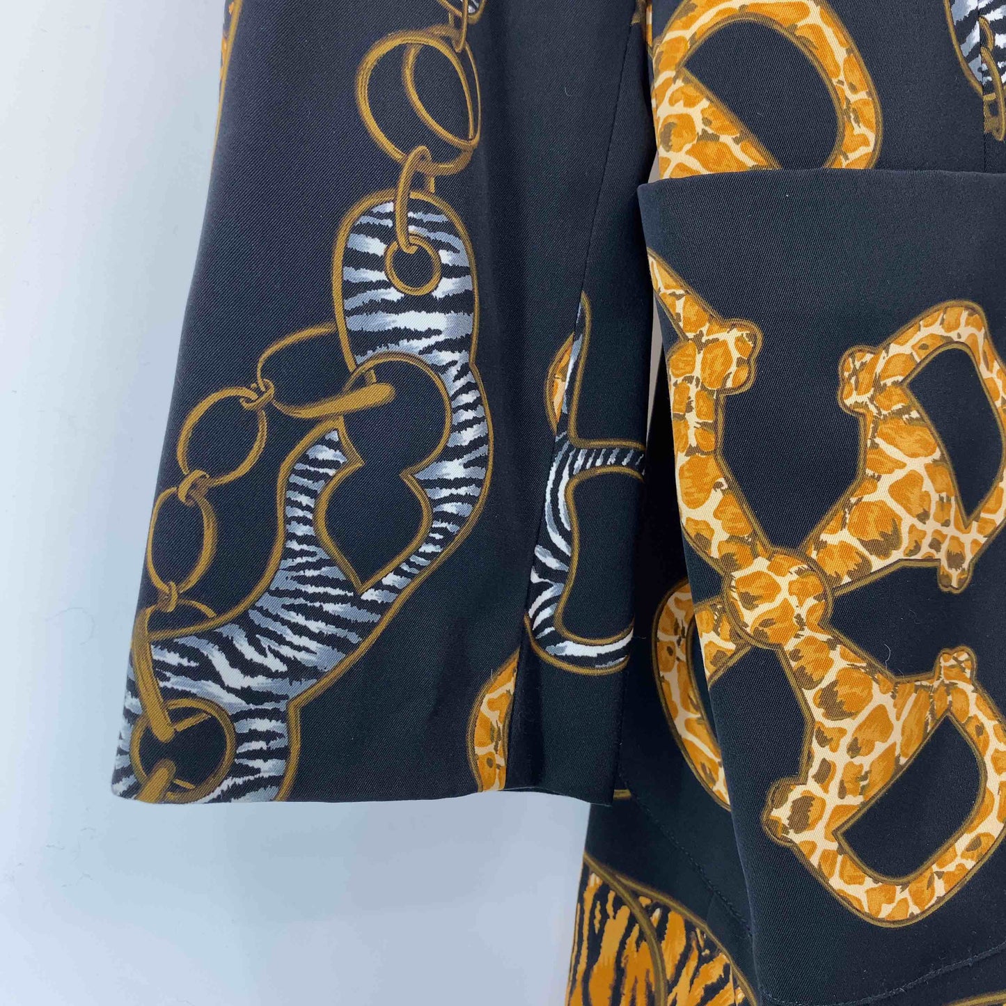 伊太利屋 イタリヤ レディース  ダブルテーラードジャケット プリント ブラック