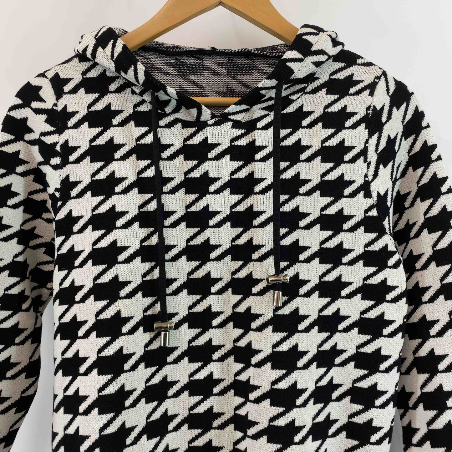 レディース パーカー　千鳥格子　白黒