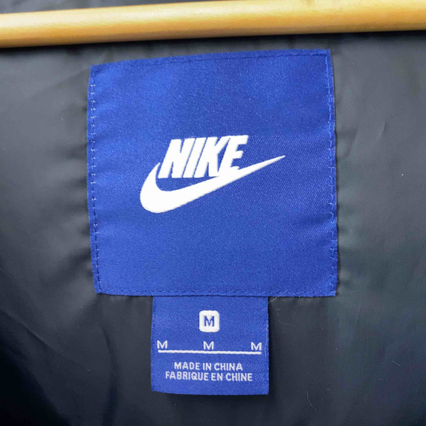 NIKE ナイキ レディース ダウンジャケット ネイビー系 スポーツブランド ジップアップ ワンポイントロゴ