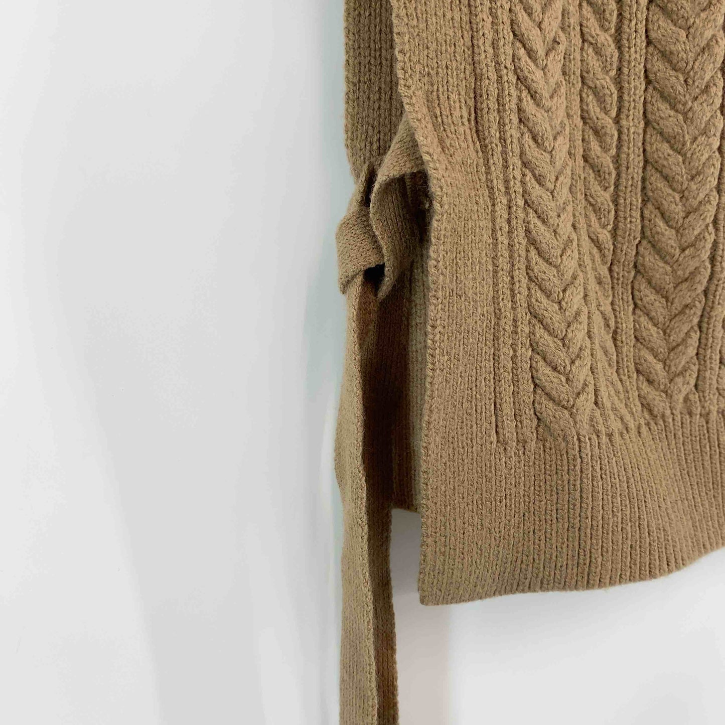 GU ジーユー レディース ベスト/ジレ 茶 ニットベスト クルーネック ケーブル編み