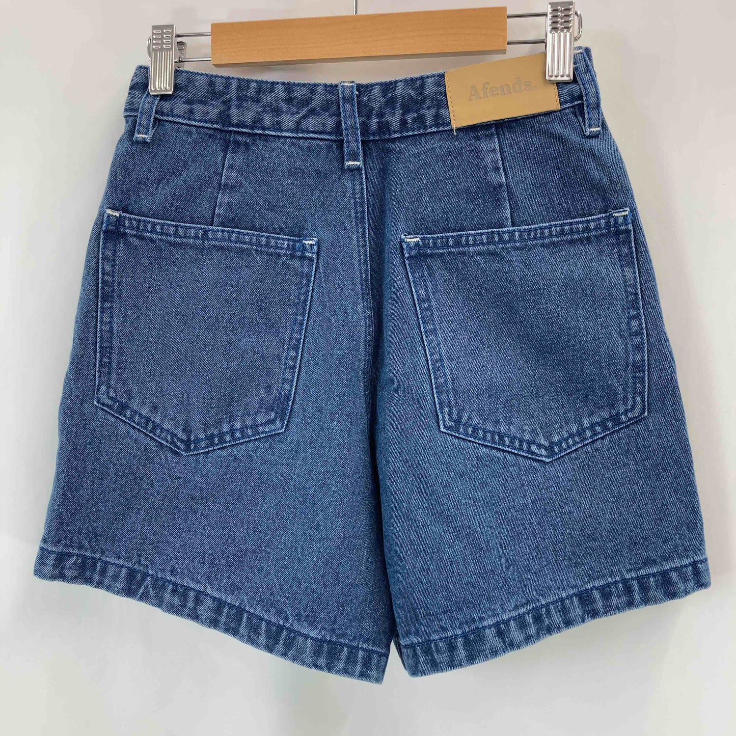 Afends アフェンズ レディース ショートパンツ 紺 tk