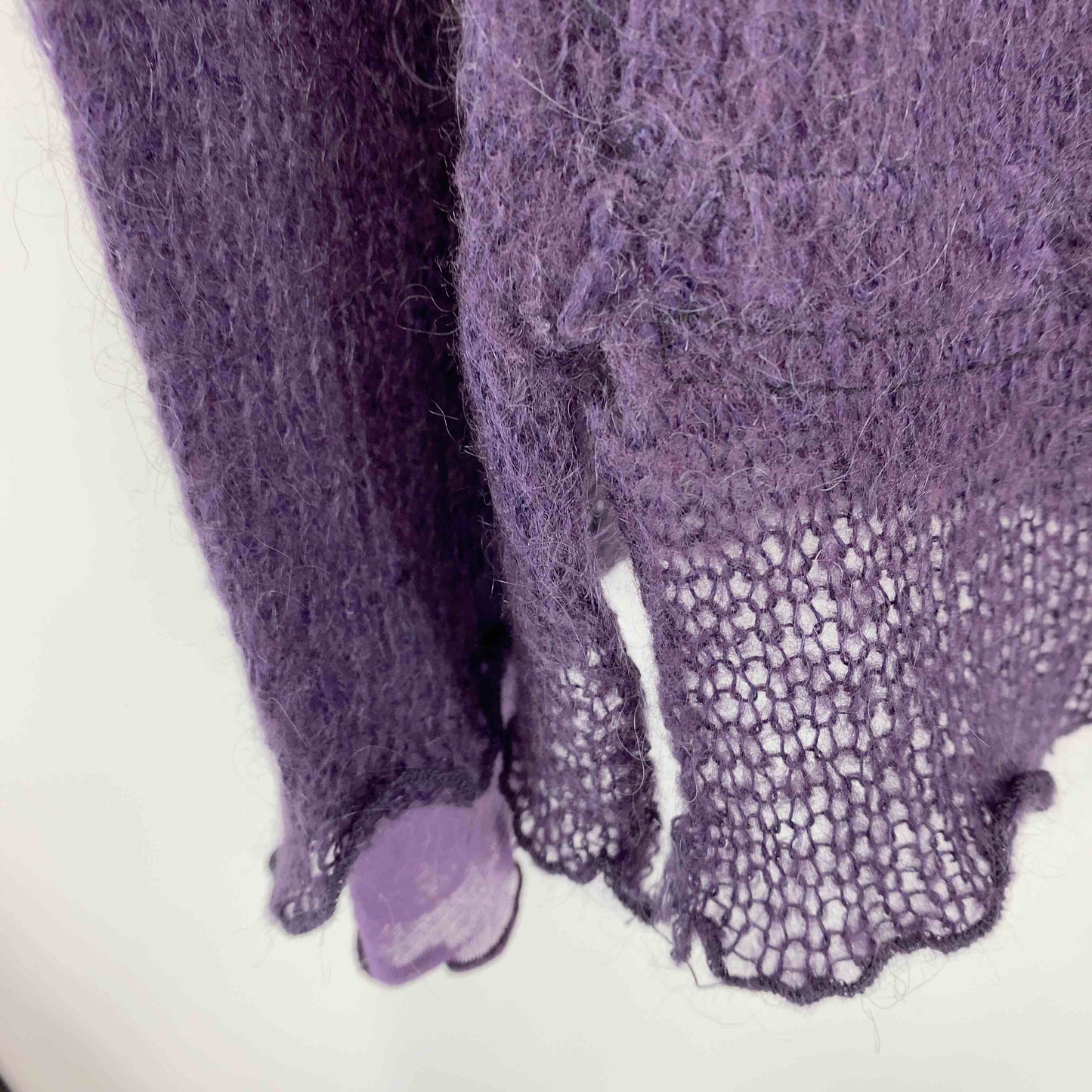 レディース ニット　セーター　スパンコール　装飾　紫　イタリア製