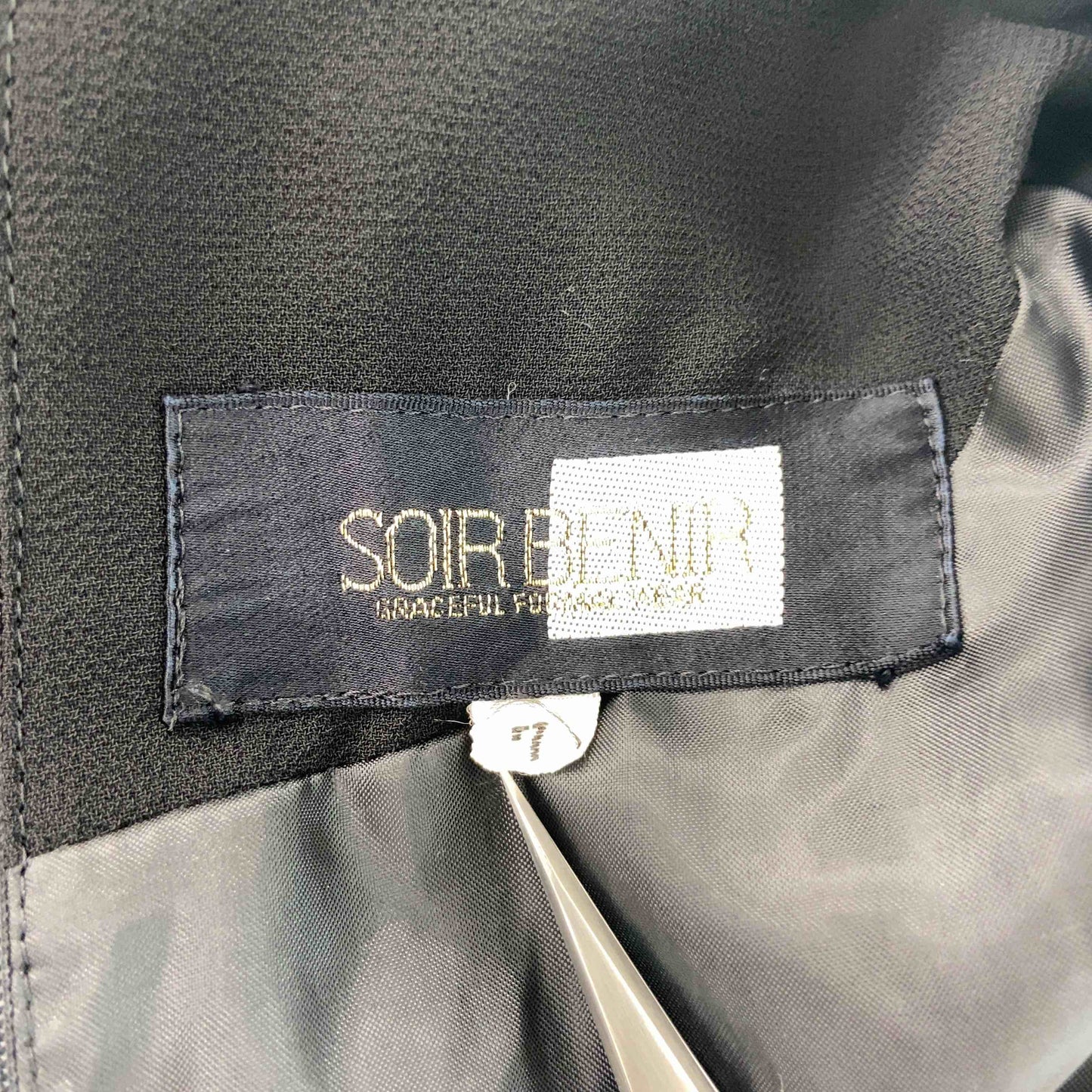 SOIRBENIR ソワール べニール レディース 半袖ワンピース サイズ7 肩パット 袖透け感あり ブラック