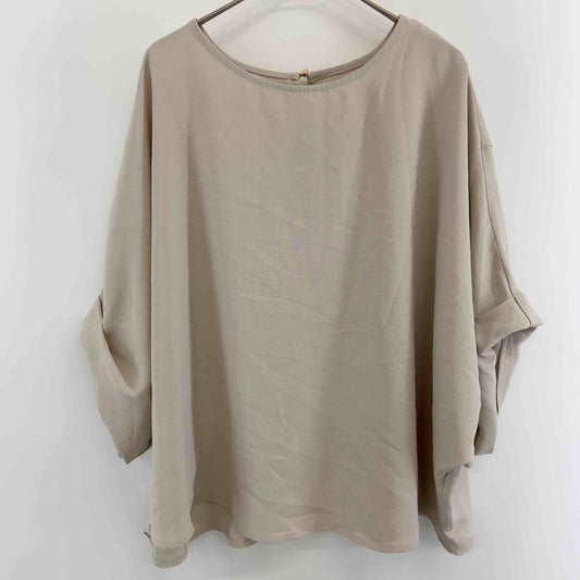 レディース ５分袖ブラウス ベージュ ラウンドネック ドルマンスリーブ