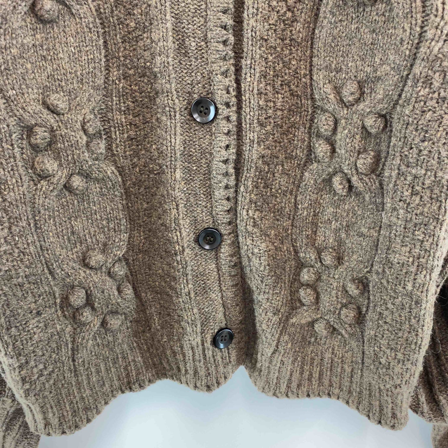 MOUSSY マウジー レディース カーディガン　ウール混　ケーブル編み　かぎ編み　花　ブラウン