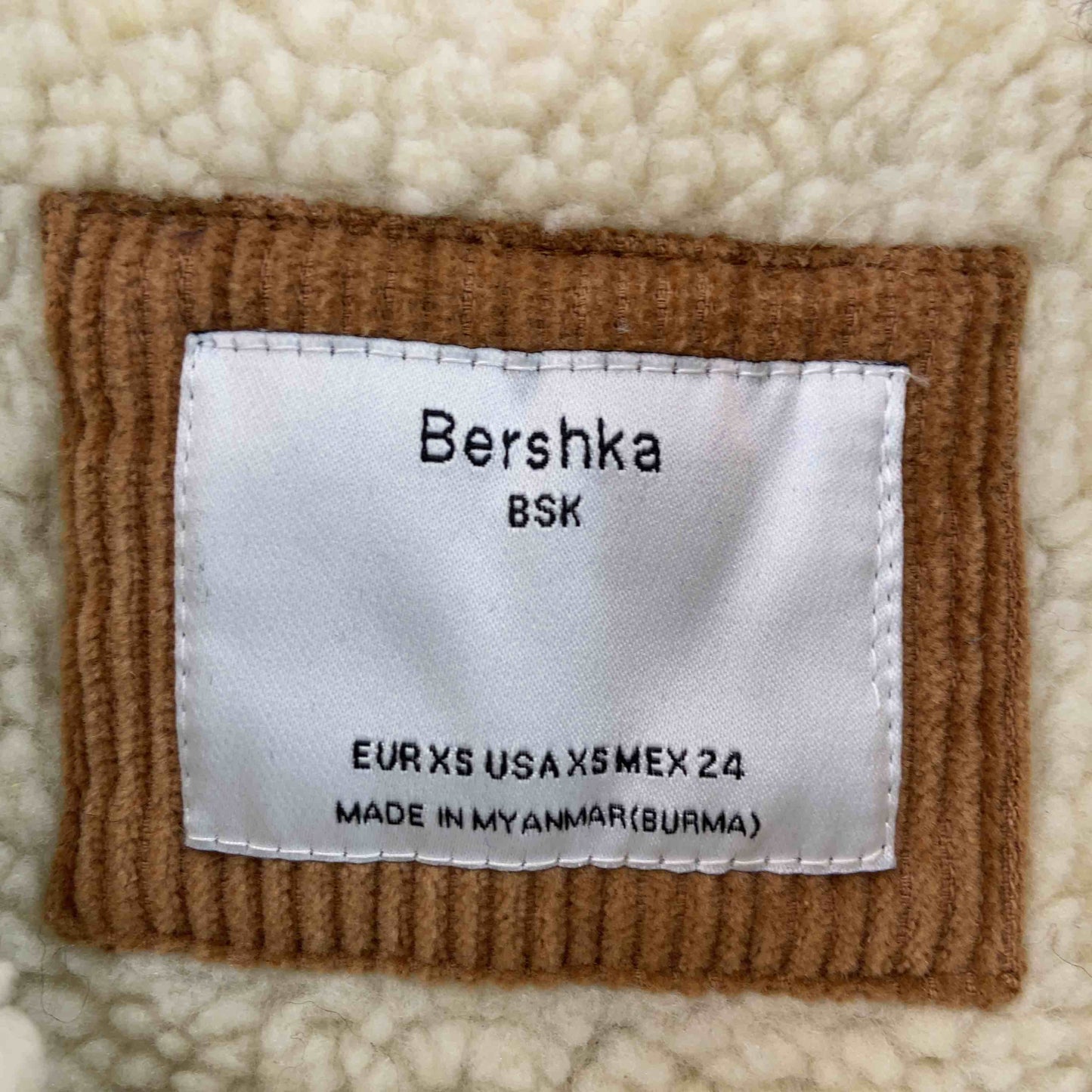 Bershka ベルシュカ レディース ブルゾン キャメルブラウン