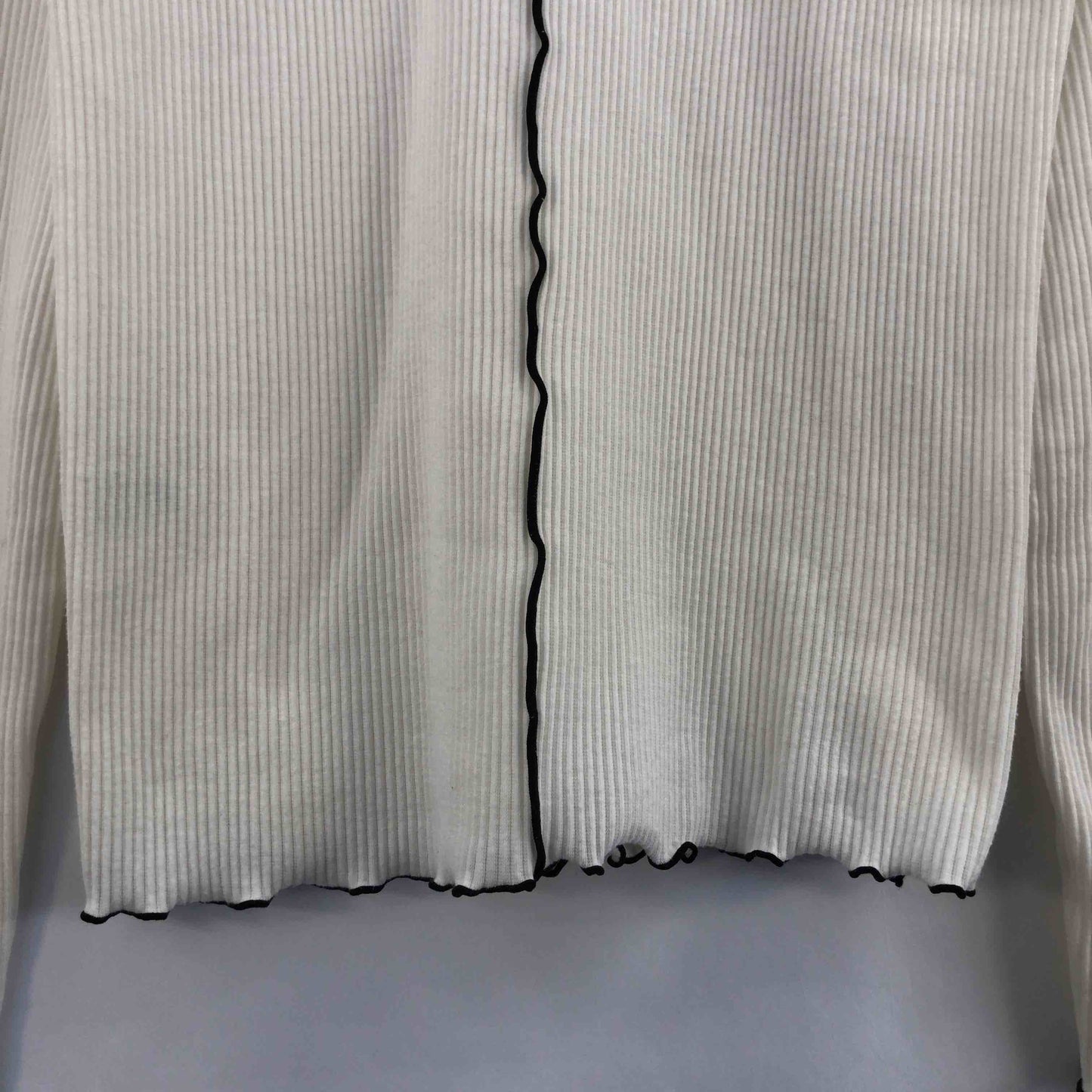 earth music&ecology アースミュージックアンドエコロジー レディース Tシャツ（長袖）ホワイト tk