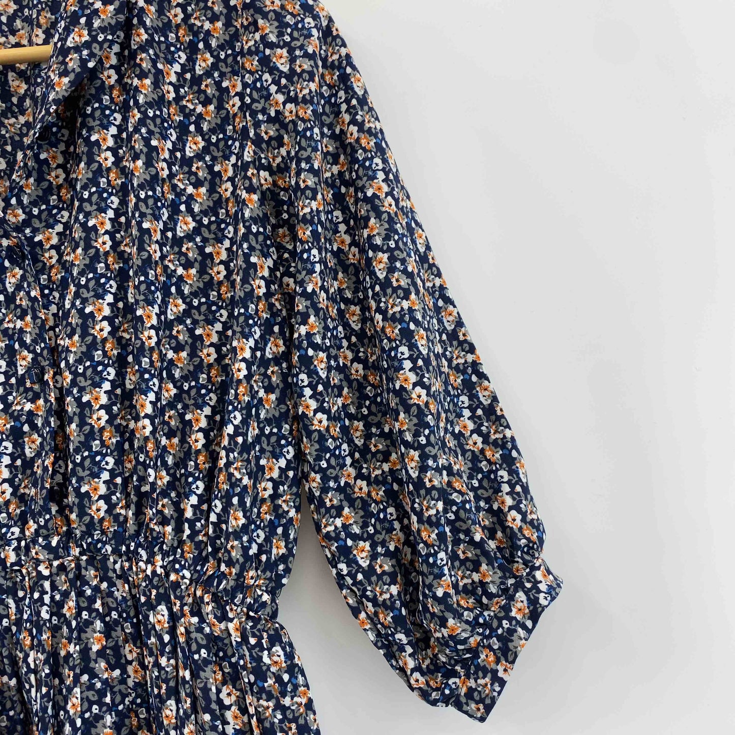 Holiday Holic ホリデーホリック ネイビー 総柄 花柄 レディース 長袖ワンピース