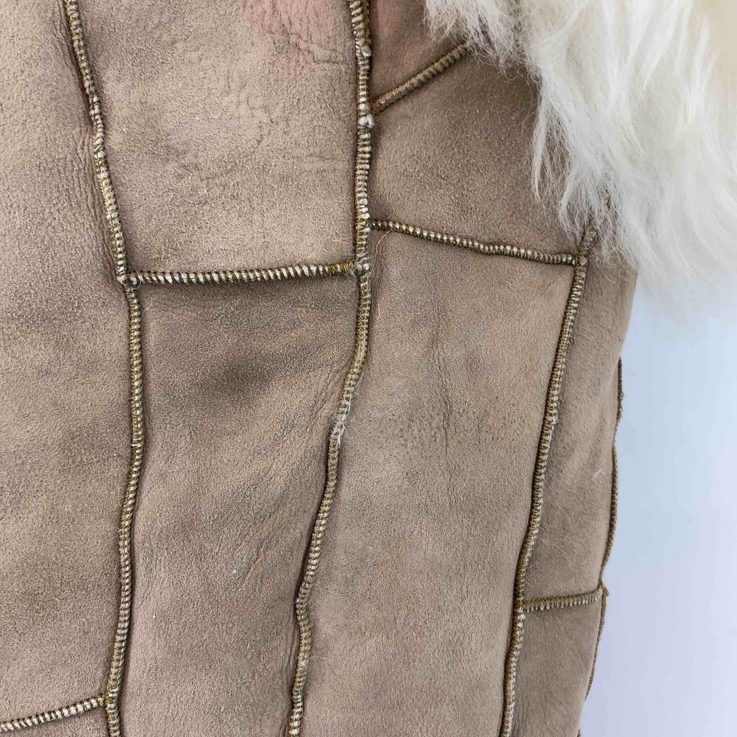 レディース 毛皮/ファーベスト ムートン ブラウン