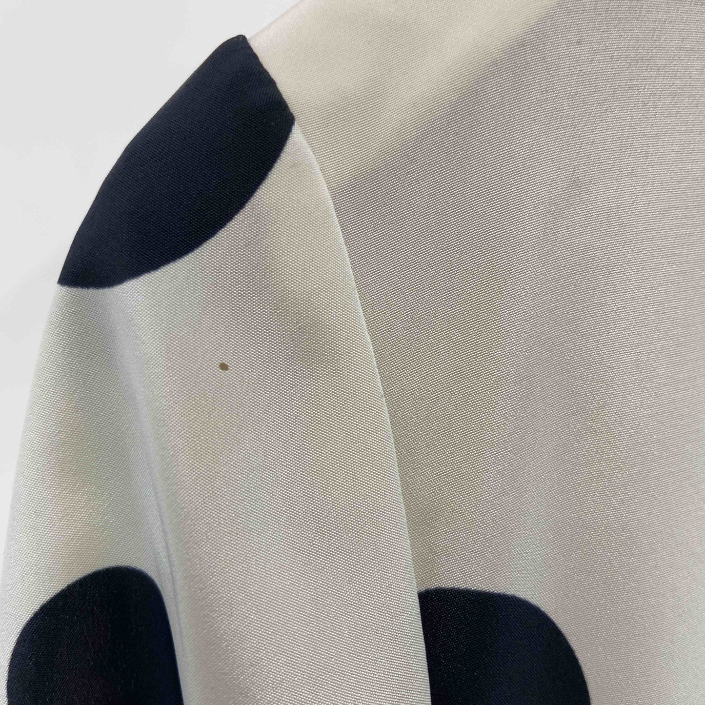 ヴィンテージ スカーフ柄　ブラウス風薄手ジャケットとスカート　セットアップ