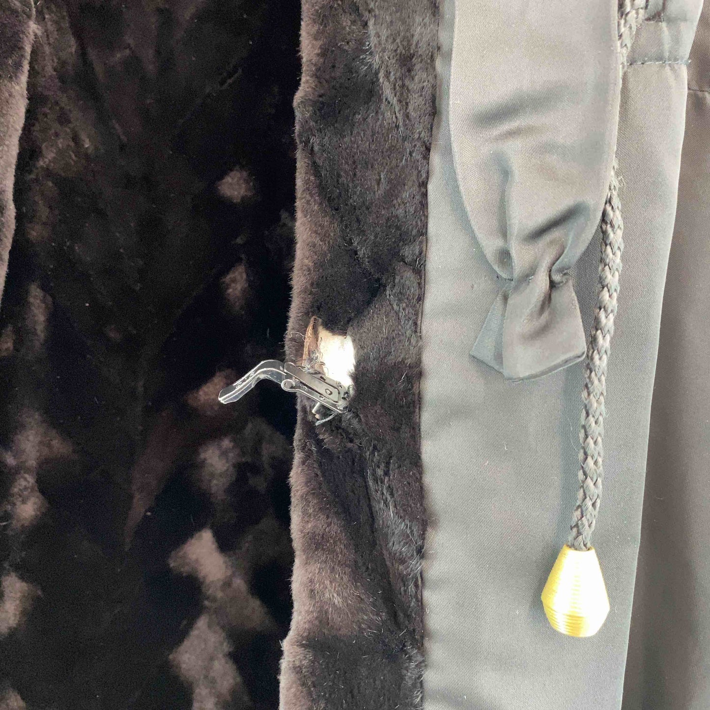 アイクリスタリー ICRISTALLI 毛皮コート　レディース 　焦げ茶　イタリア製　サイズフリー　毛皮/ファーコート