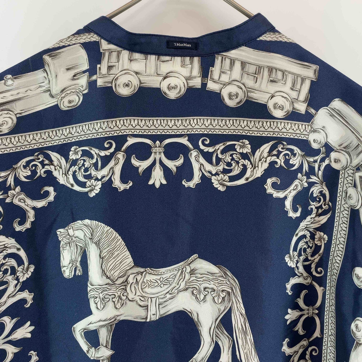 S MAX MARA エスマックスマーラ スカーフ柄　ネイビー　青　スタンドカラー　レディース 半袖シャツ/ブラウス