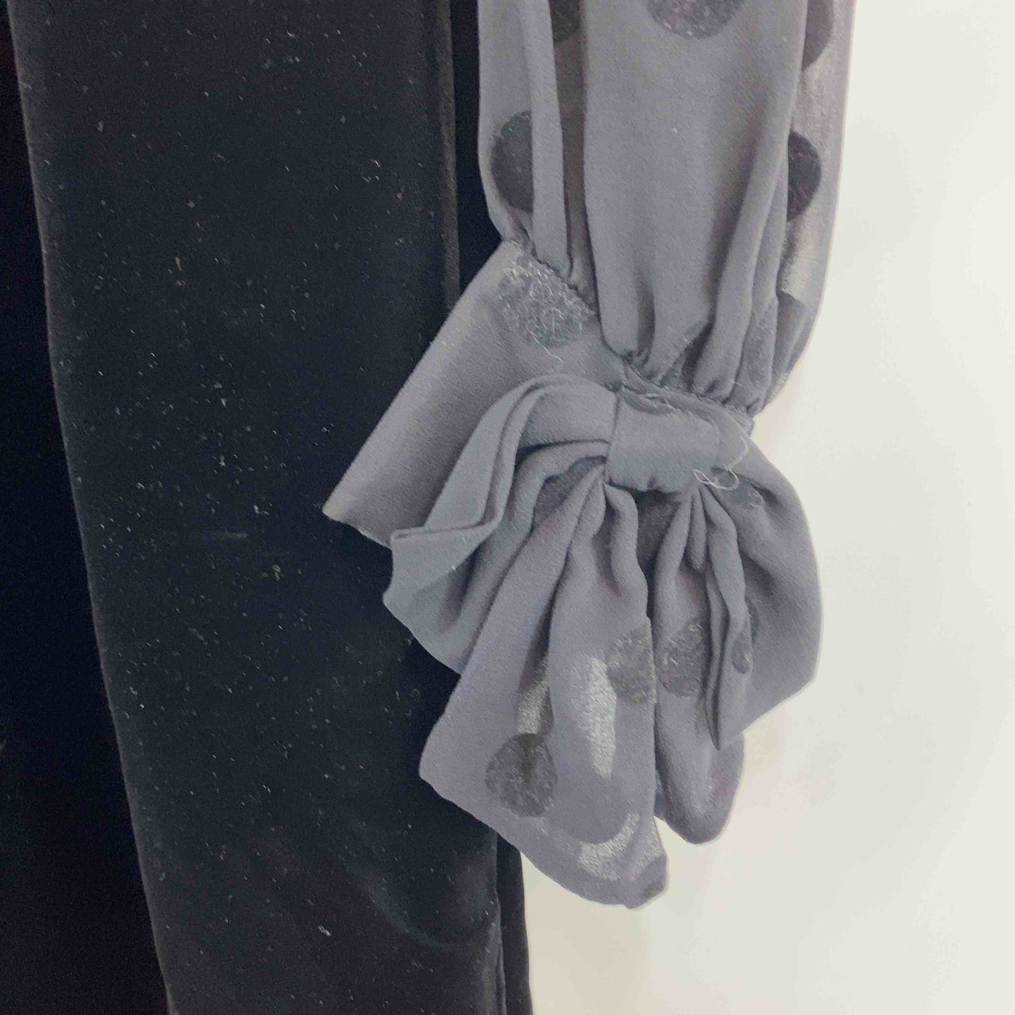 銀座和光 WAKO レディース 長袖ワンピース　ベロア素材　水玉　袖シルク100%　黒