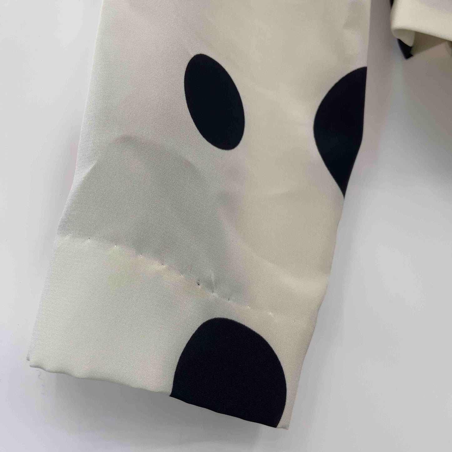 ヴィンテージ スカーフ柄　ブラウス風薄手ジャケットとスカート　セットアップ