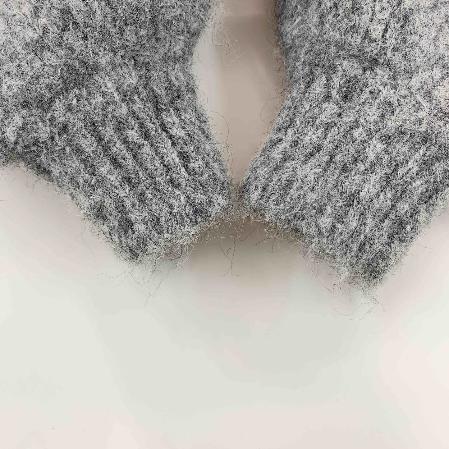 レディース ニット グレー ショート丈 カシュクール風