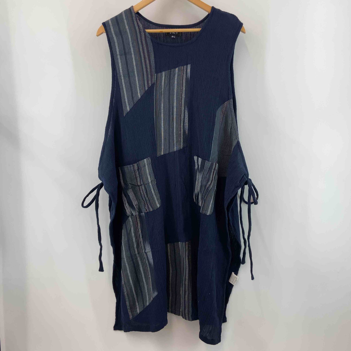 手織り レディース ベスト ジレ　サイドリボン　藍色