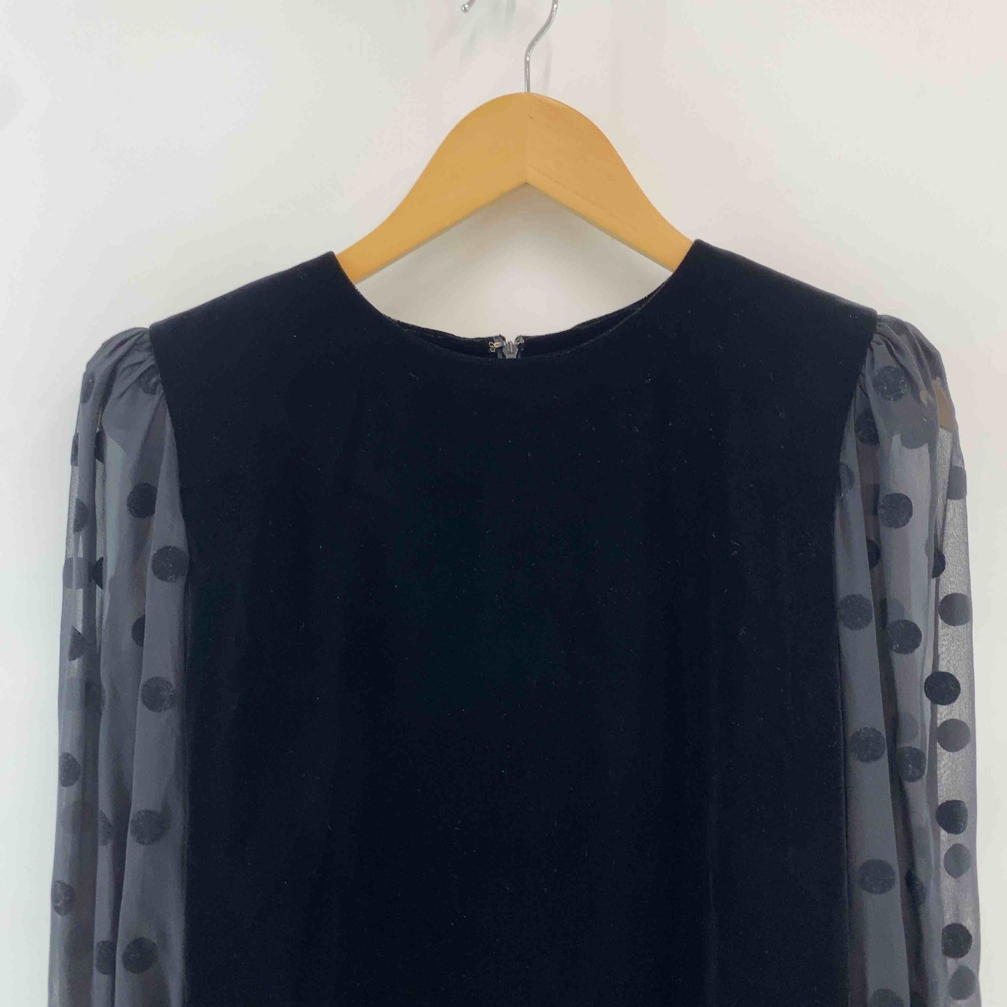 銀座和光 WAKO レディース 長袖ワンピース　ベロア素材　水玉　袖シルク100%　黒