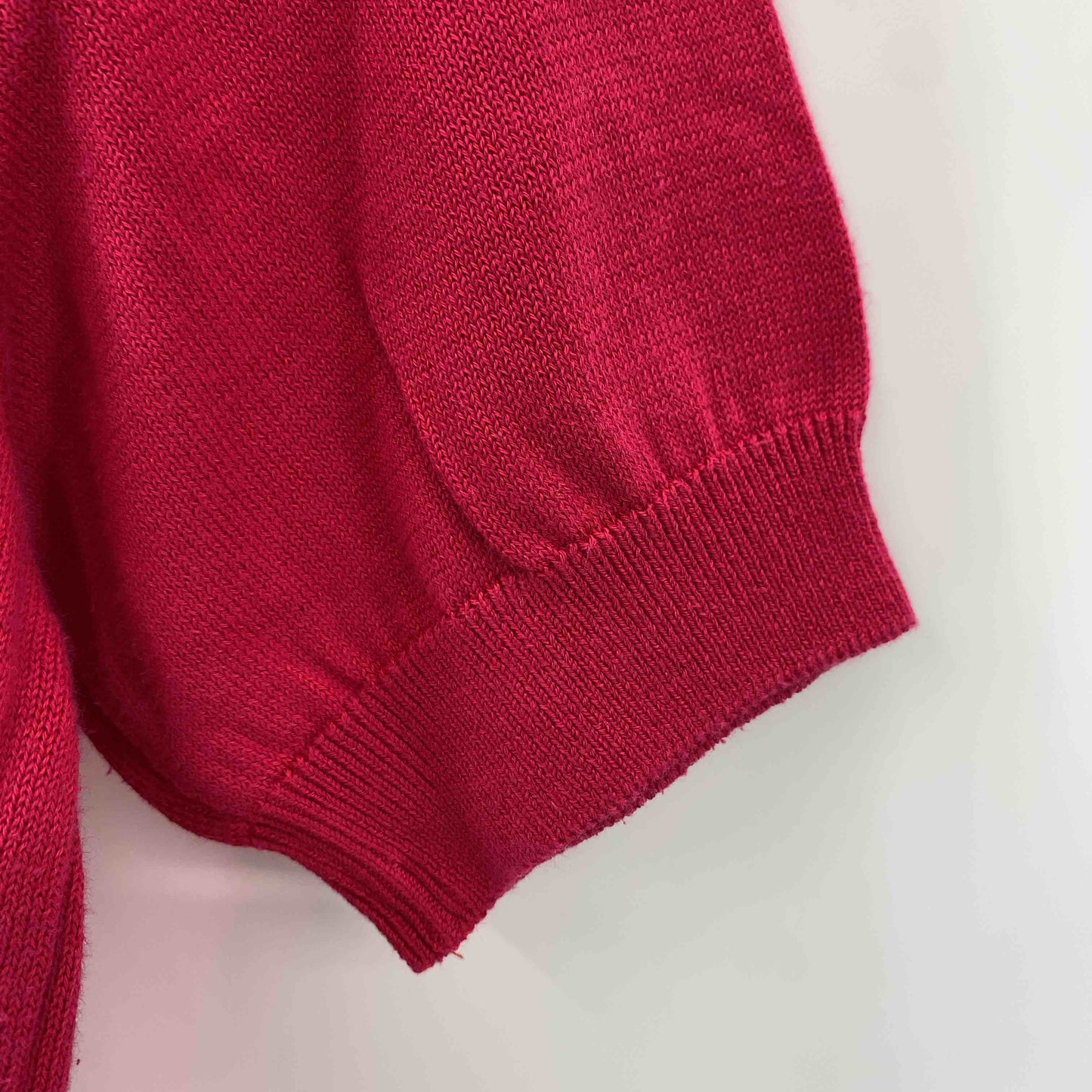 DONNAMADONNA ピンク 香水デザイン 刺繍 半袖ニット Ｕネック レディース ニット/セーター