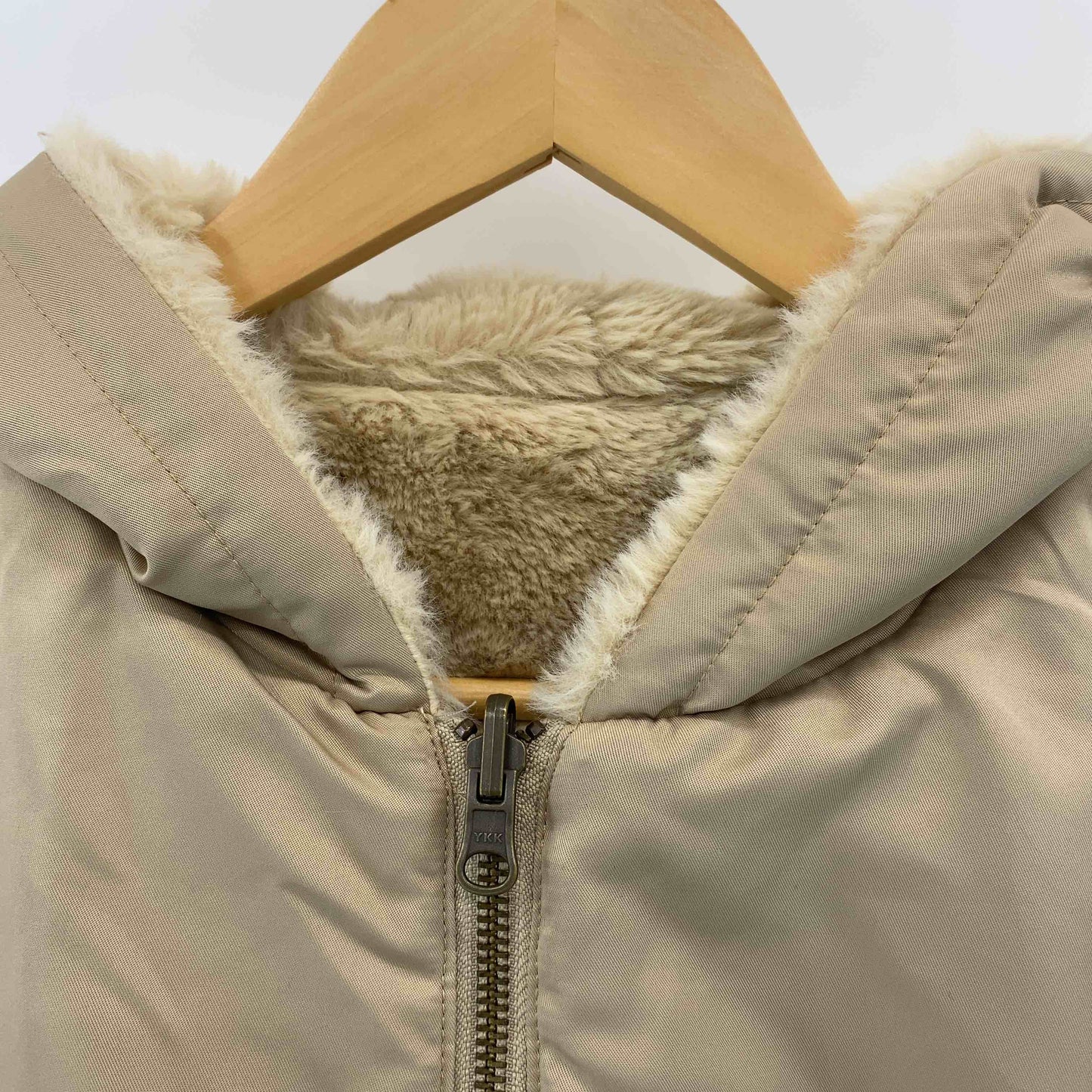 BEGUM ベグム レディース ブルゾン ファージャケット リバーシブル パーカー ベージュ