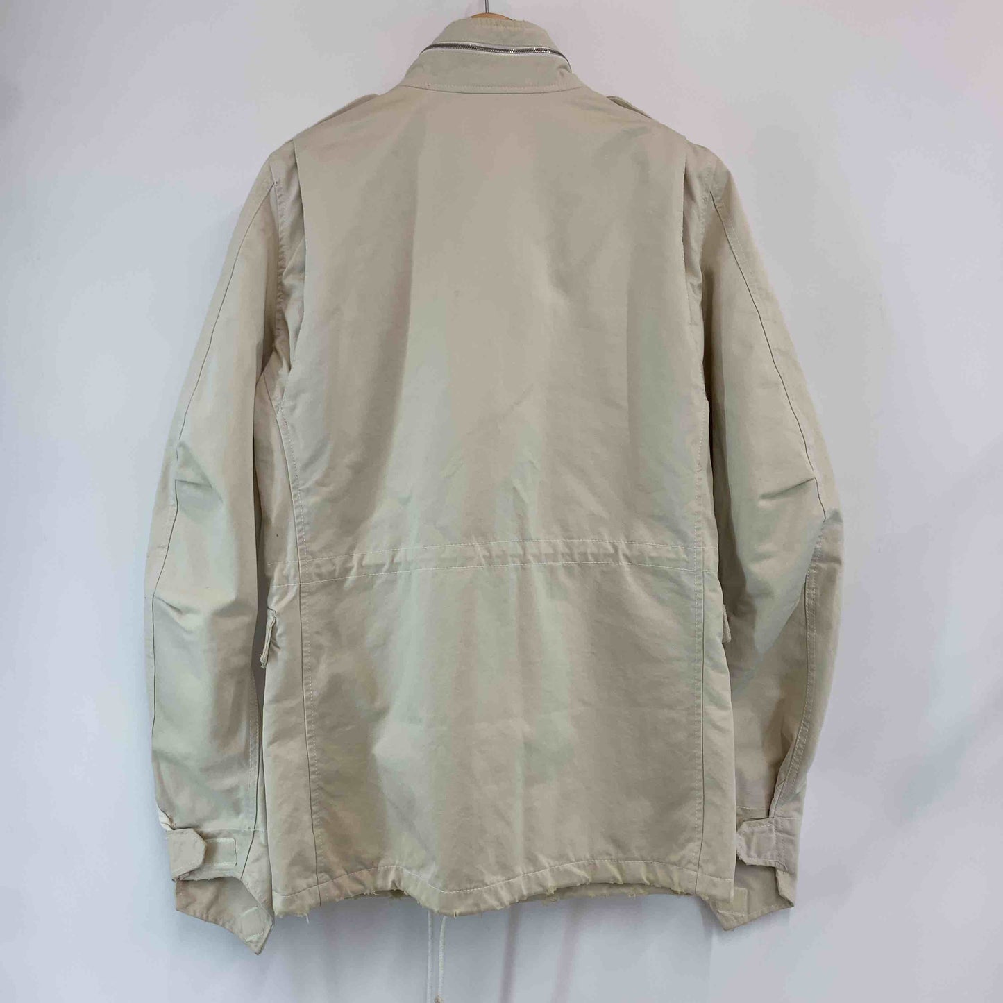 WJK ダブルジェイケイ メンズ ミリタリージャケット ライトベージュ ドローストリング ダメージ加工