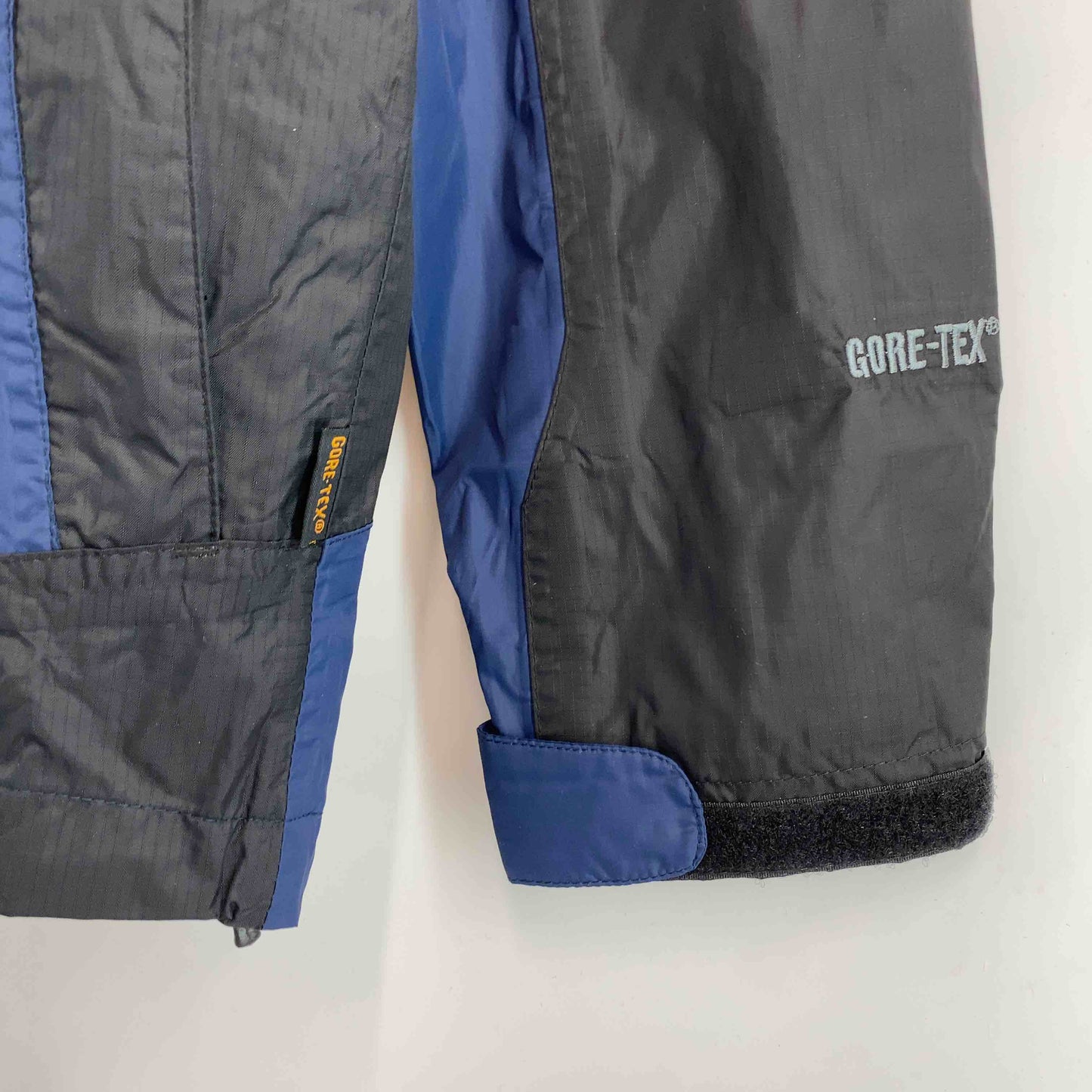 THE NORTH FACE ザノースフェイス メンズ マウンテンパーカー ブラック×ダークブルー