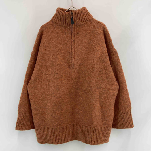 レディース ニット セーター ハーフジップ　ハイネック　サーモンオレンジ系