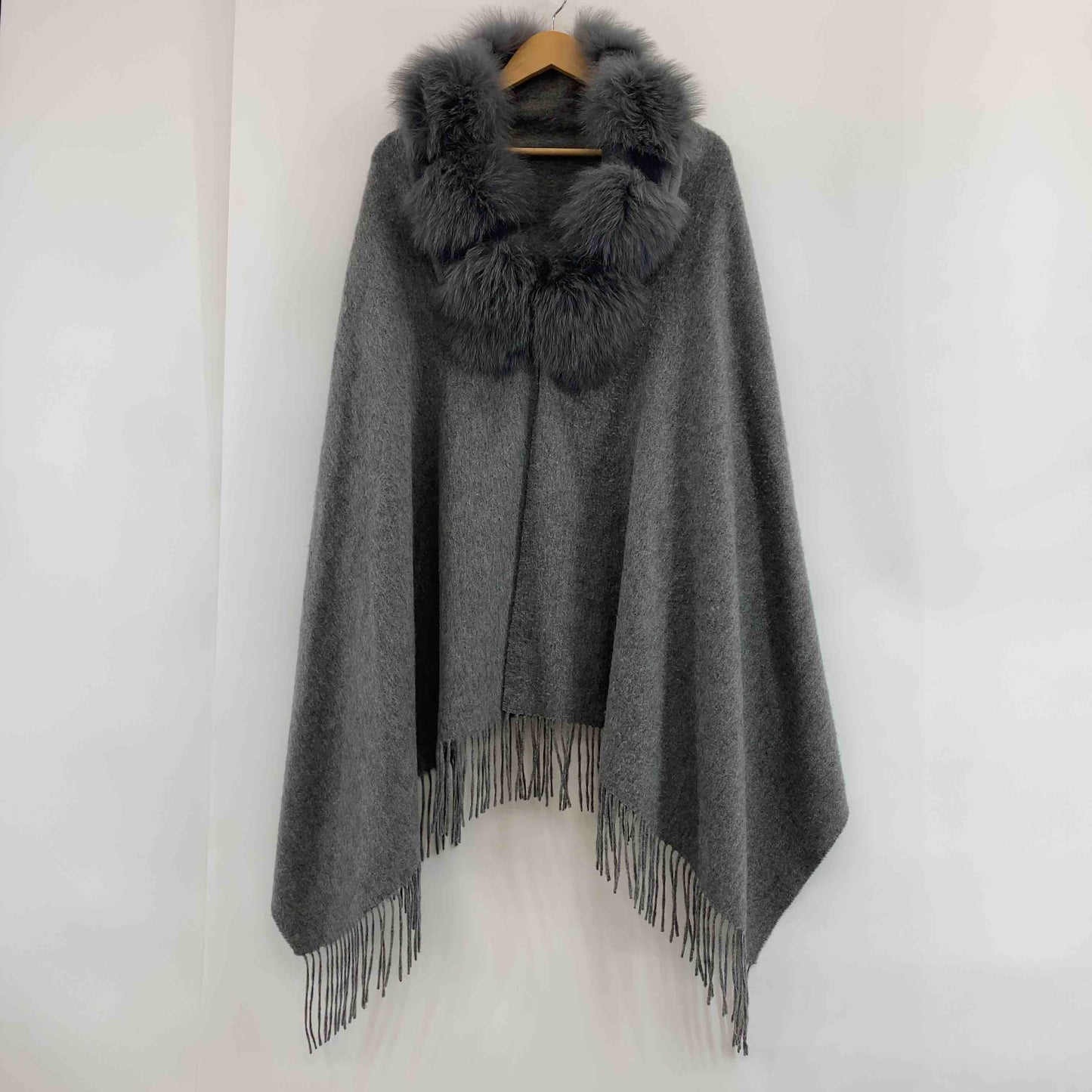 レディース ポンチョ グレー ファー