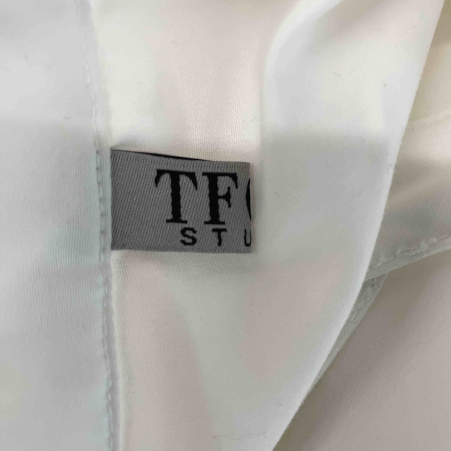 TF008 STUDIO レディース 長袖シャツ/ブラウス 白 バンドカラー