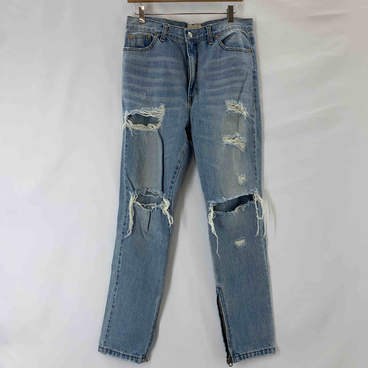 FEAR OF GOD フィアオブゴッド レディース デニム ダメージジーンズ　ウォッシュ加工　裾ジップ　水色