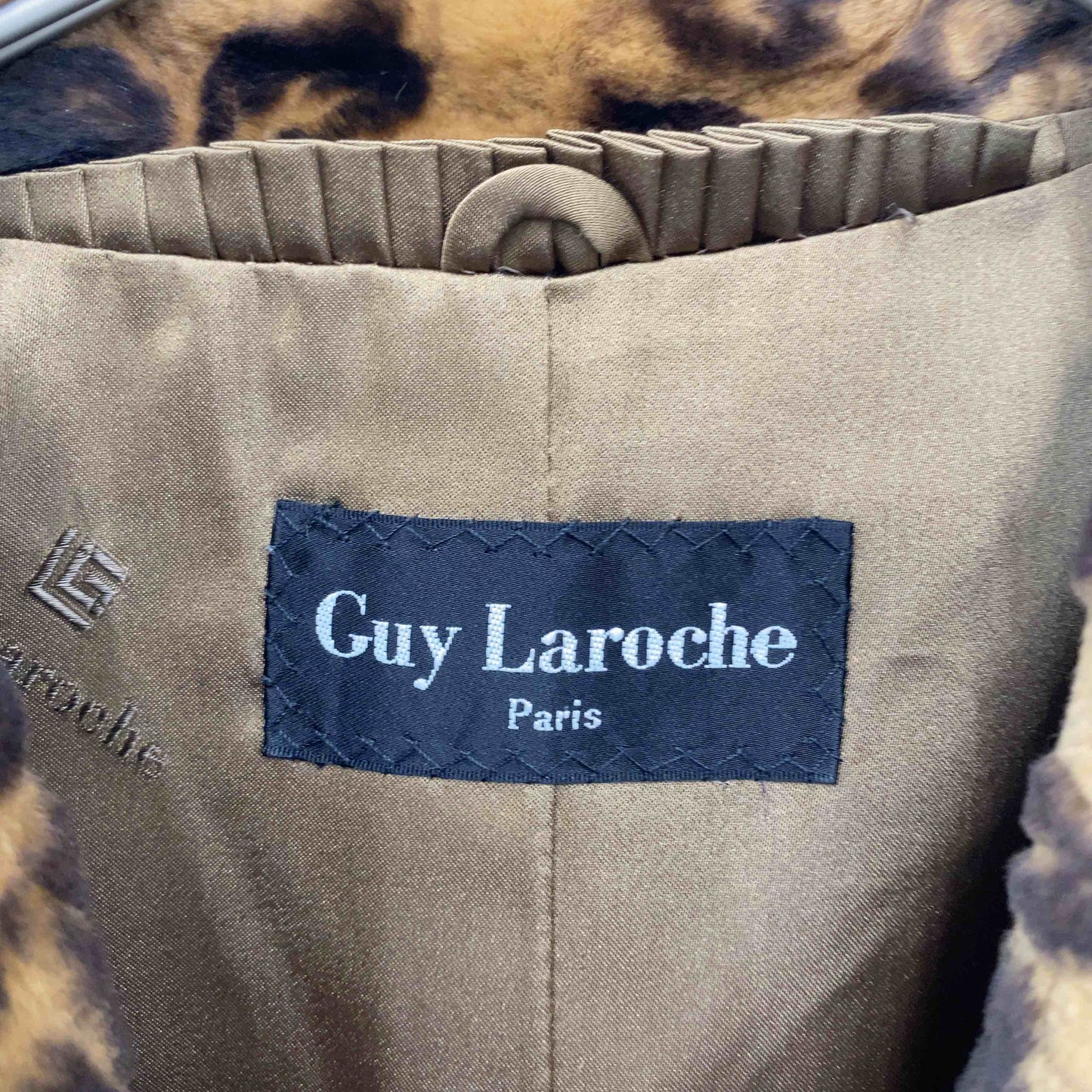 Guy Laroche ギラロッシュ レディース 毛皮/ファーコート ブラウン 花柄 バラ柄