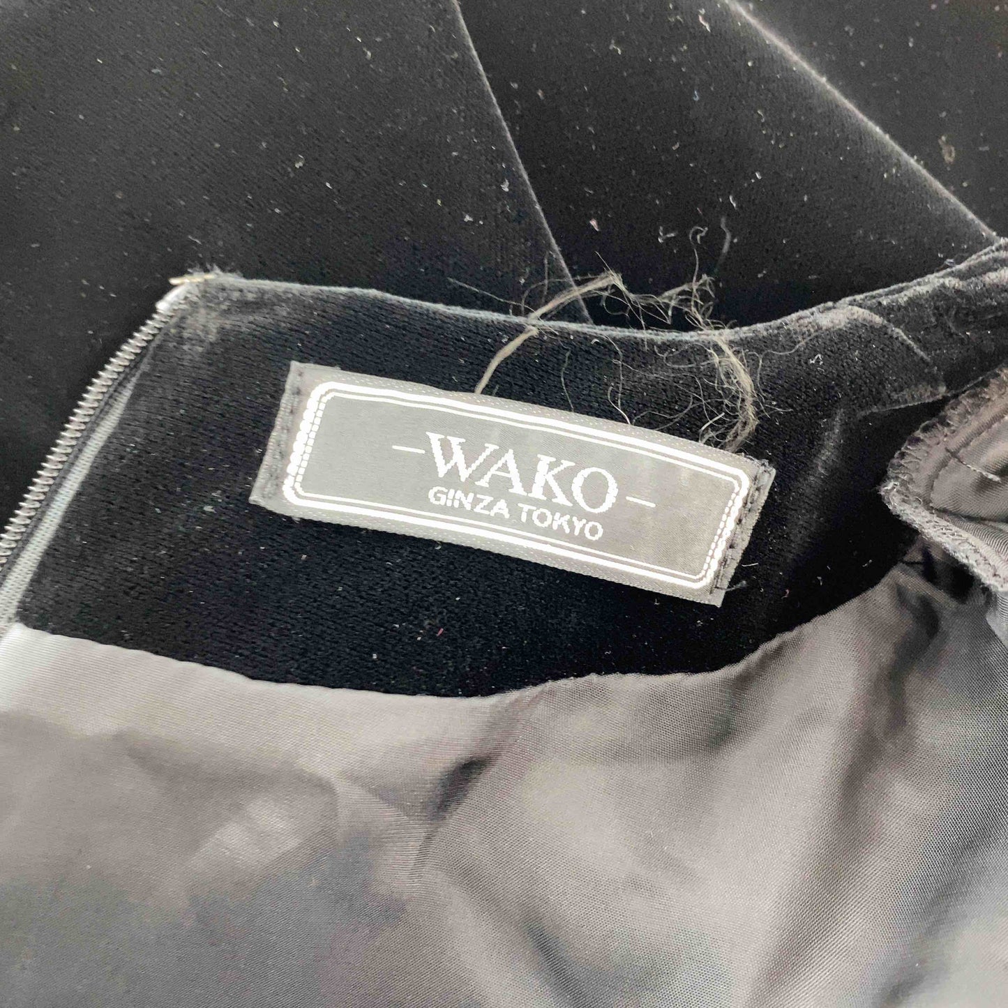 銀座和光 WAKO レディース 長袖ワンピース　ベロア素材　水玉　袖シルク100%　黒