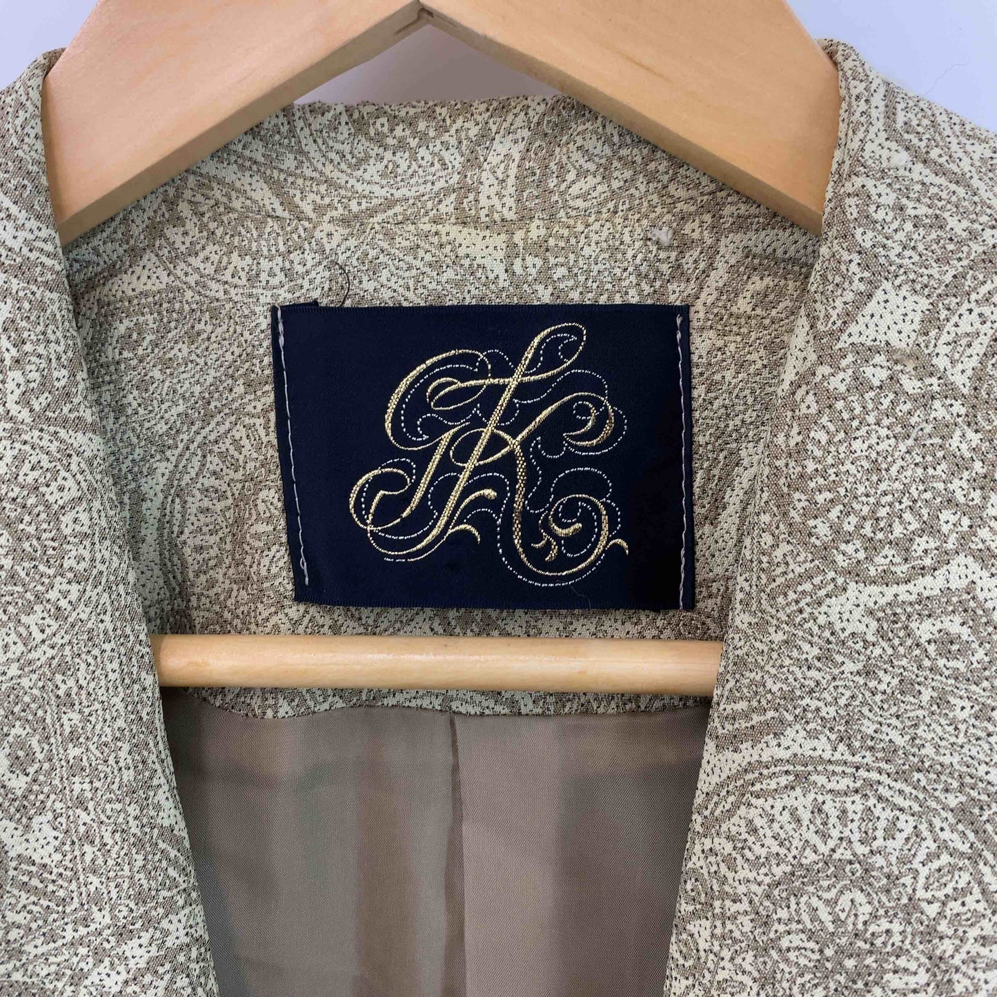 伊太利屋  レディース テーラードジャケット 総柄 イエロー系