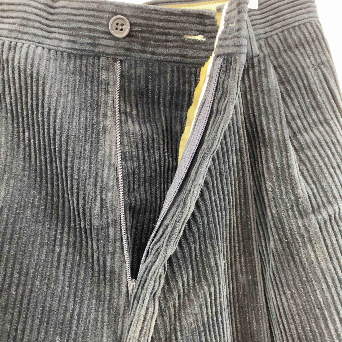 KRUNA  メンズ スラックス コーデュロイ素材 ブラック