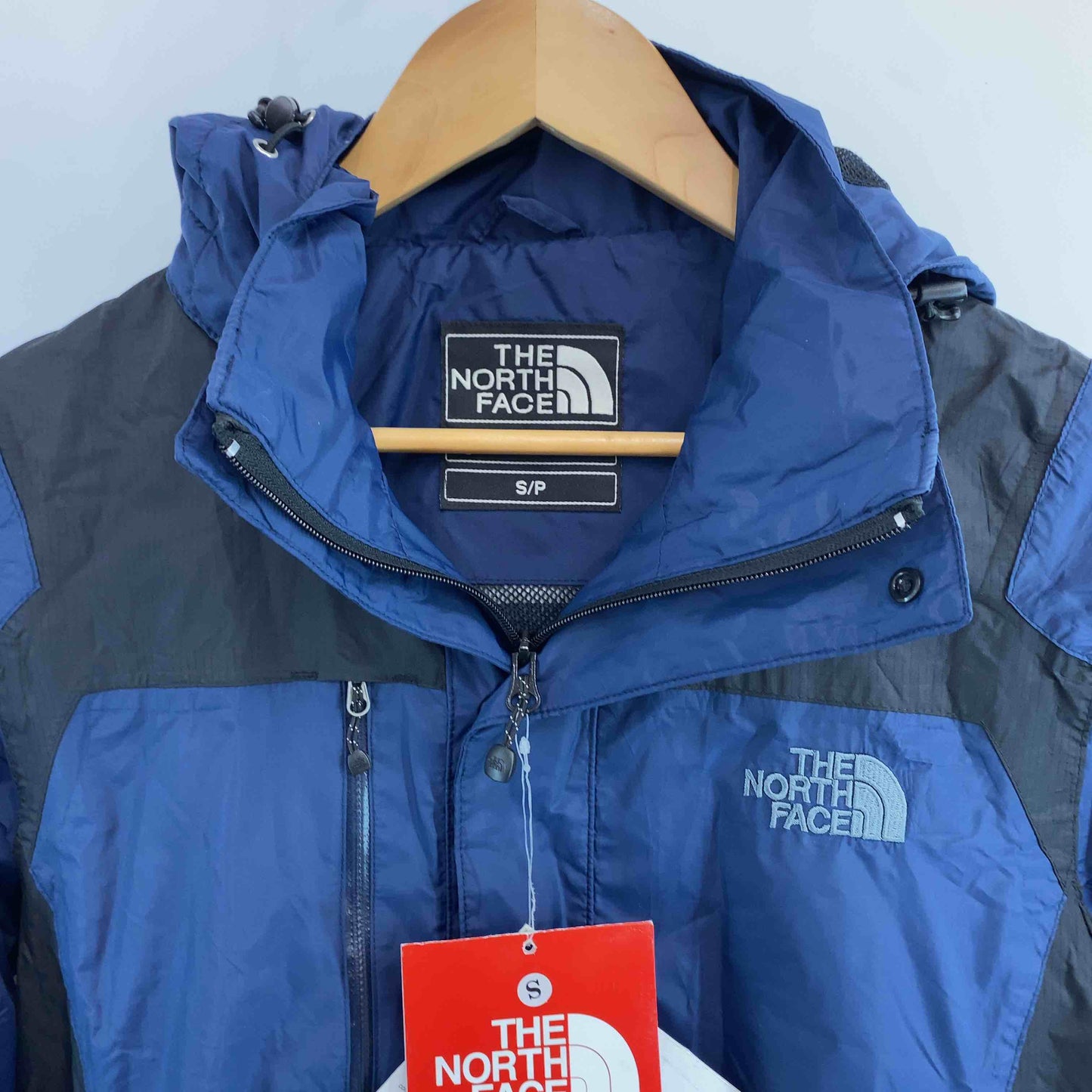 THE NORTH FACE ザノースフェイス メンズ マウンテンパーカー ブラック×ダークブルー