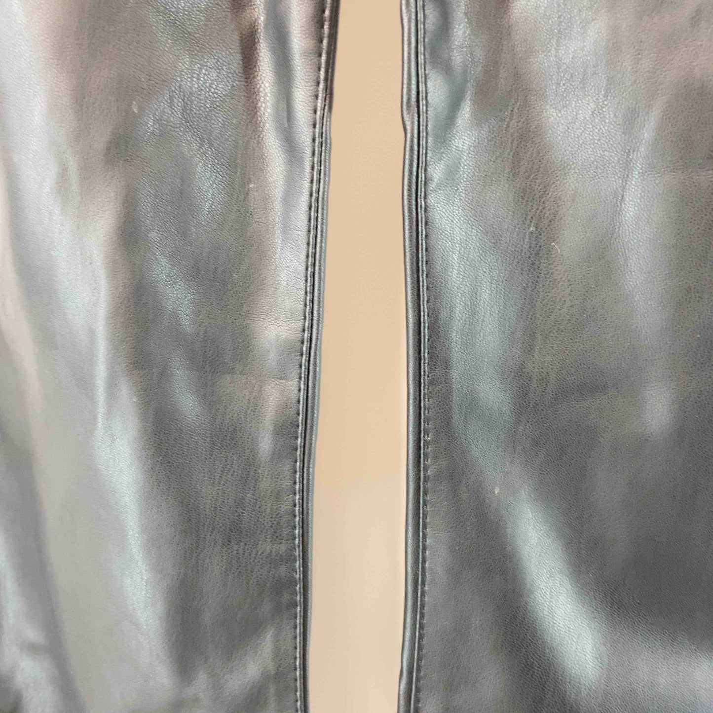 ZARA ザラ メンズ フェイクレザーパンツ ブラック