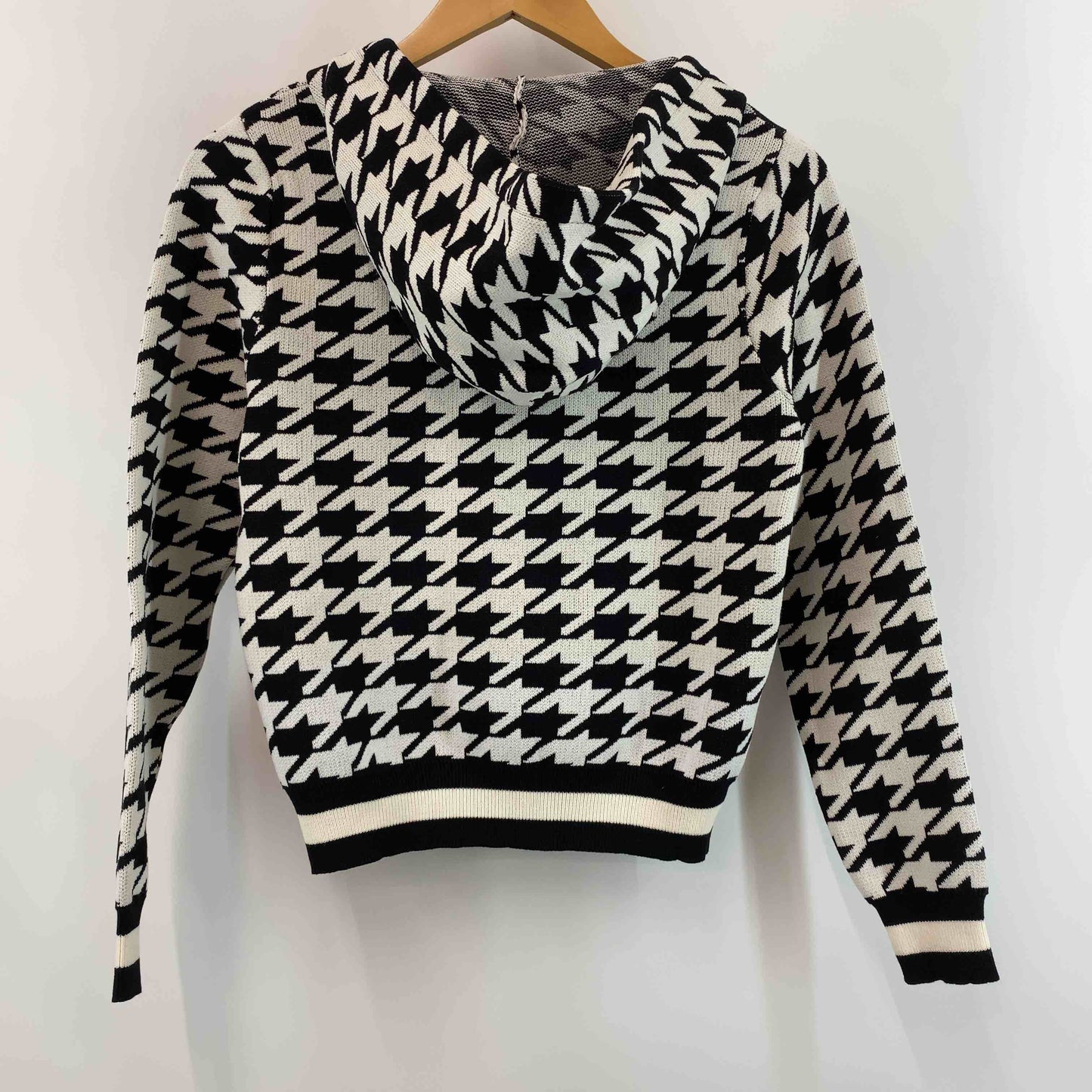 レディース パーカー　千鳥格子　白黒