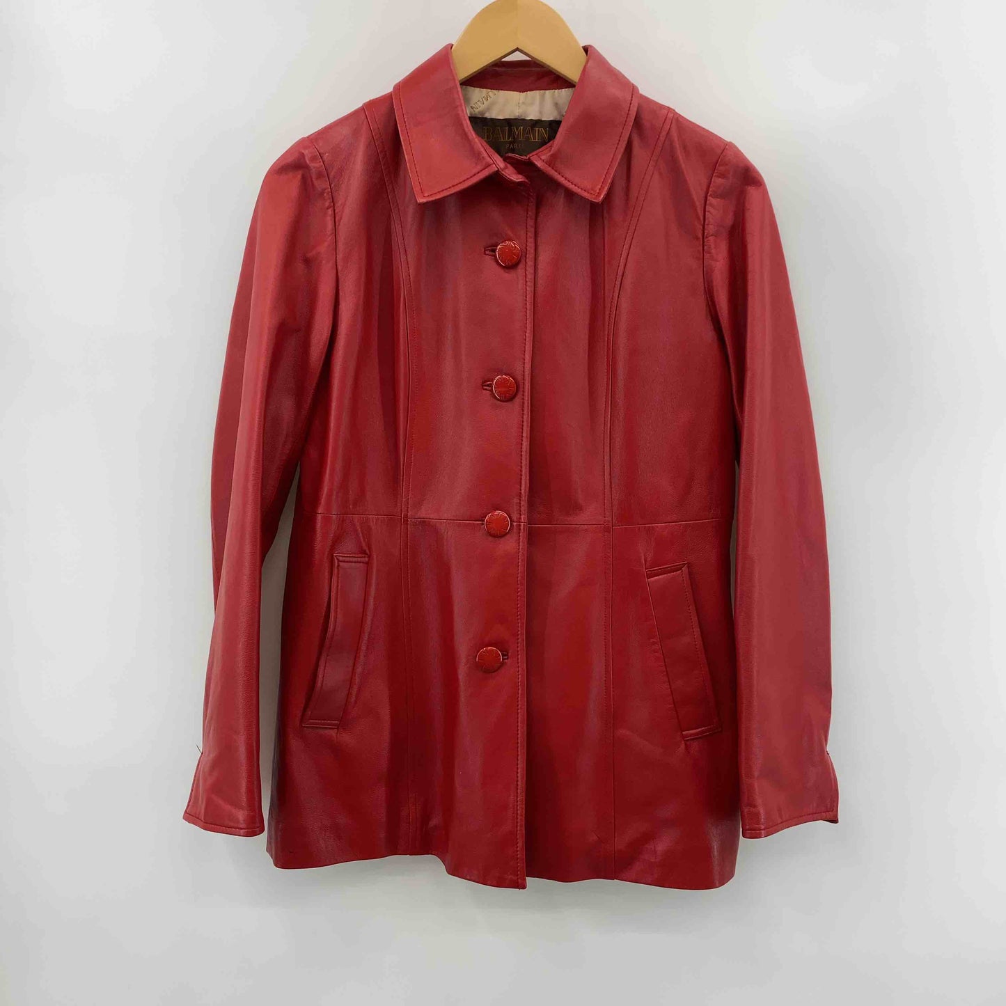 BALMAIN バルマン　赤　レッド　襟付き　 レザージャケット
