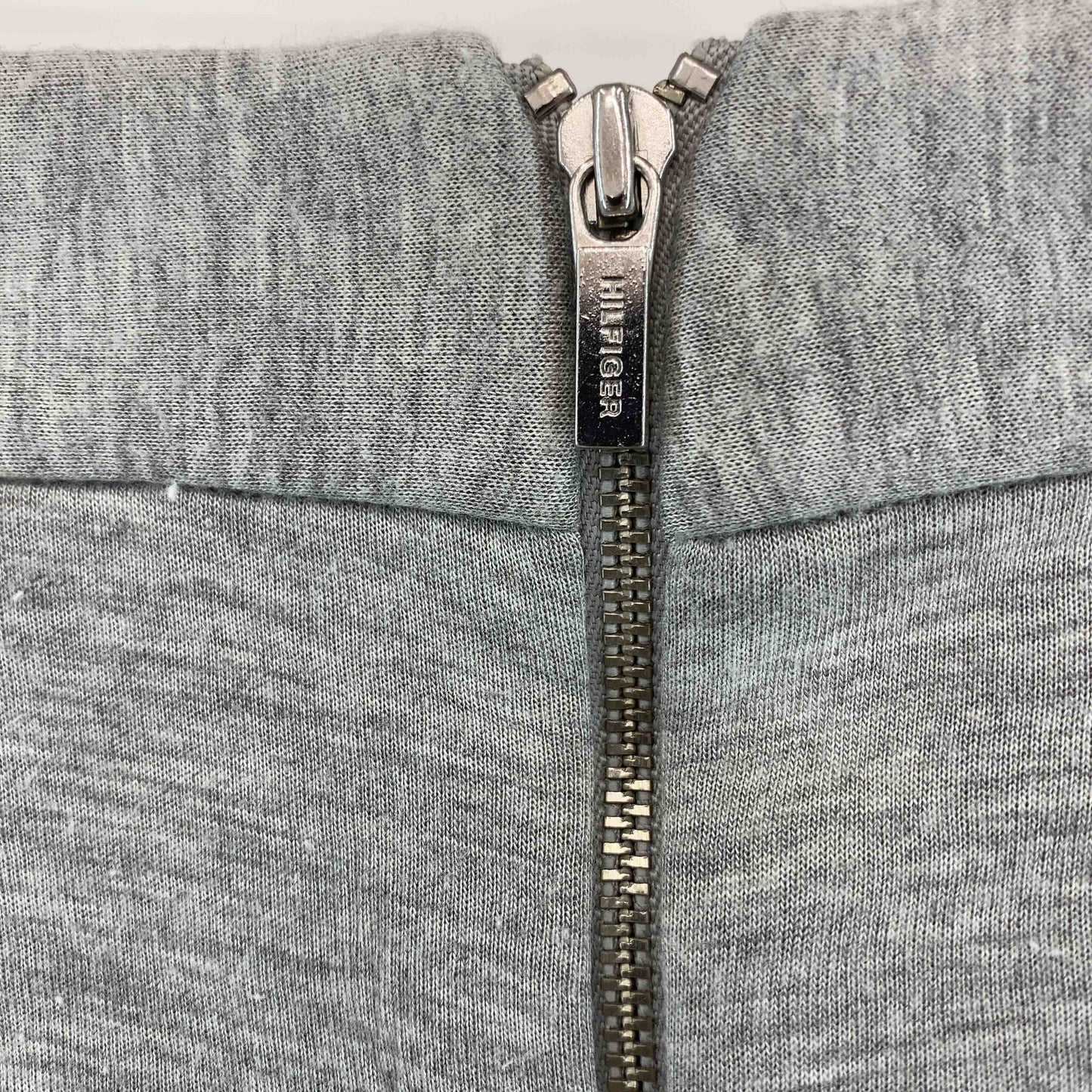 TOMMY HILFIGER トミーヒルフィガー レディース ミニ丈スカート スウェット地 グレー