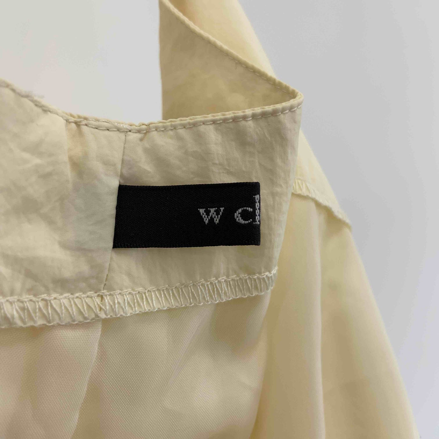 w closet ダブルクローゼット 生成　オフホワイト　レディース ノースリーブワンピースキャミワンピース　ジャンバースカート　シャカシャカ生地　　裏地付き