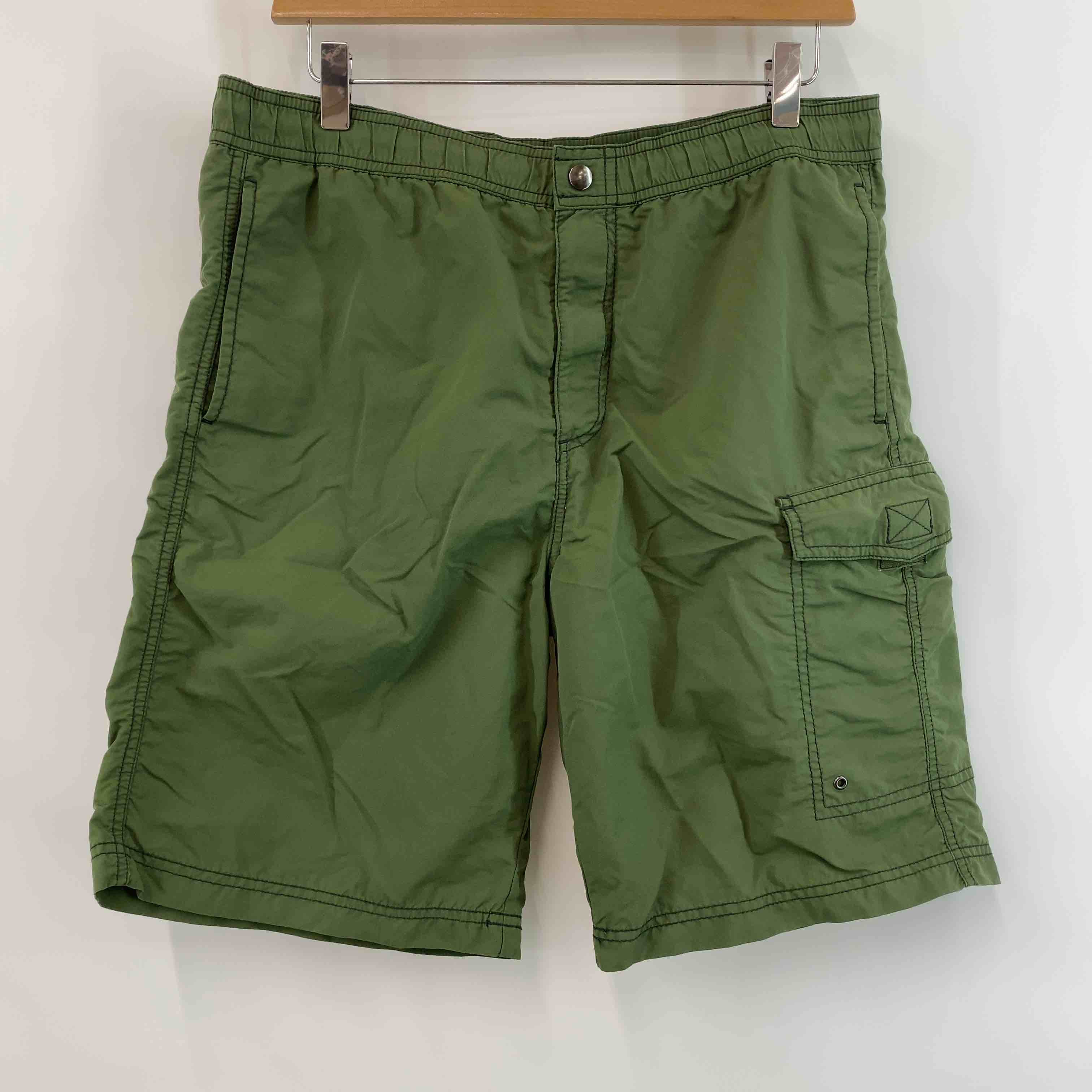 ユニクロ　LEMAIRE オリーブグリーン ショートパンツ コットン混紡 M UNIQLO ユニクロ メンズ ショートパンツ グリーン