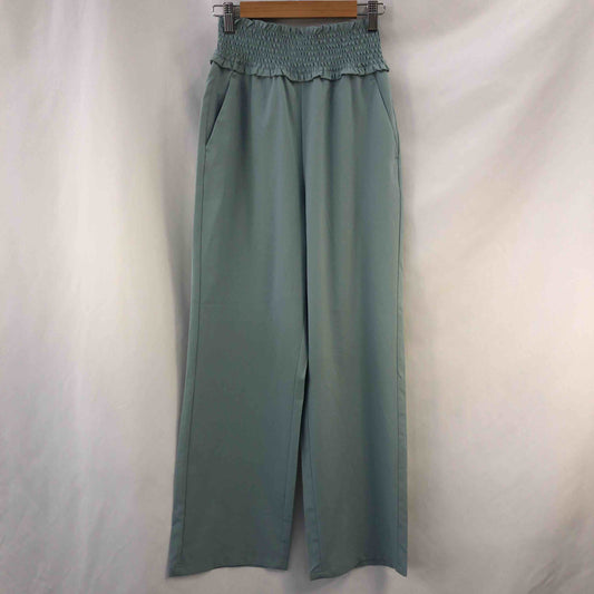 GU ジーユー レディース カジュアルパンツ グリーン tk