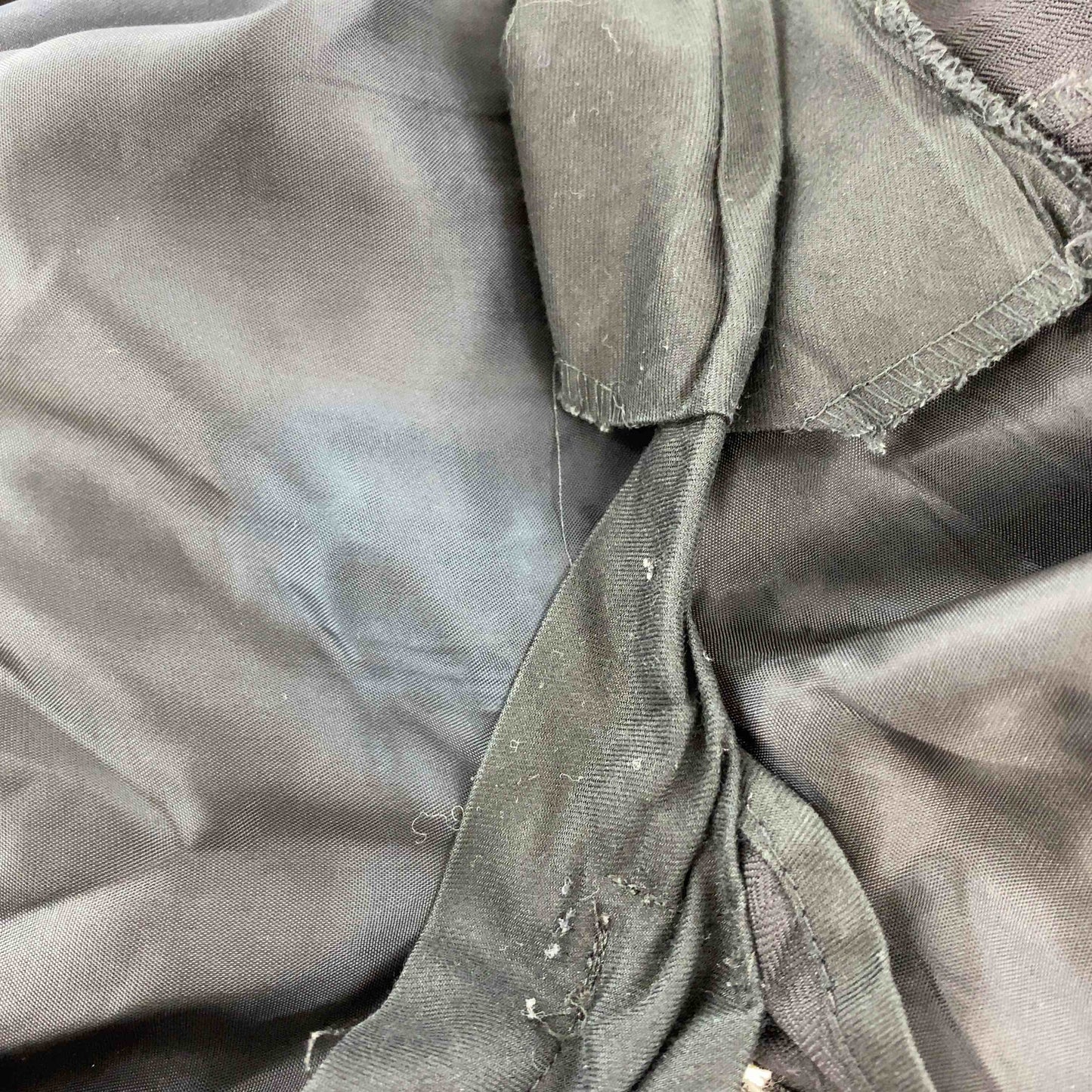 HUGO BOSS ヒューゴボス ブラック 無地 シンプル メンズ スラックス