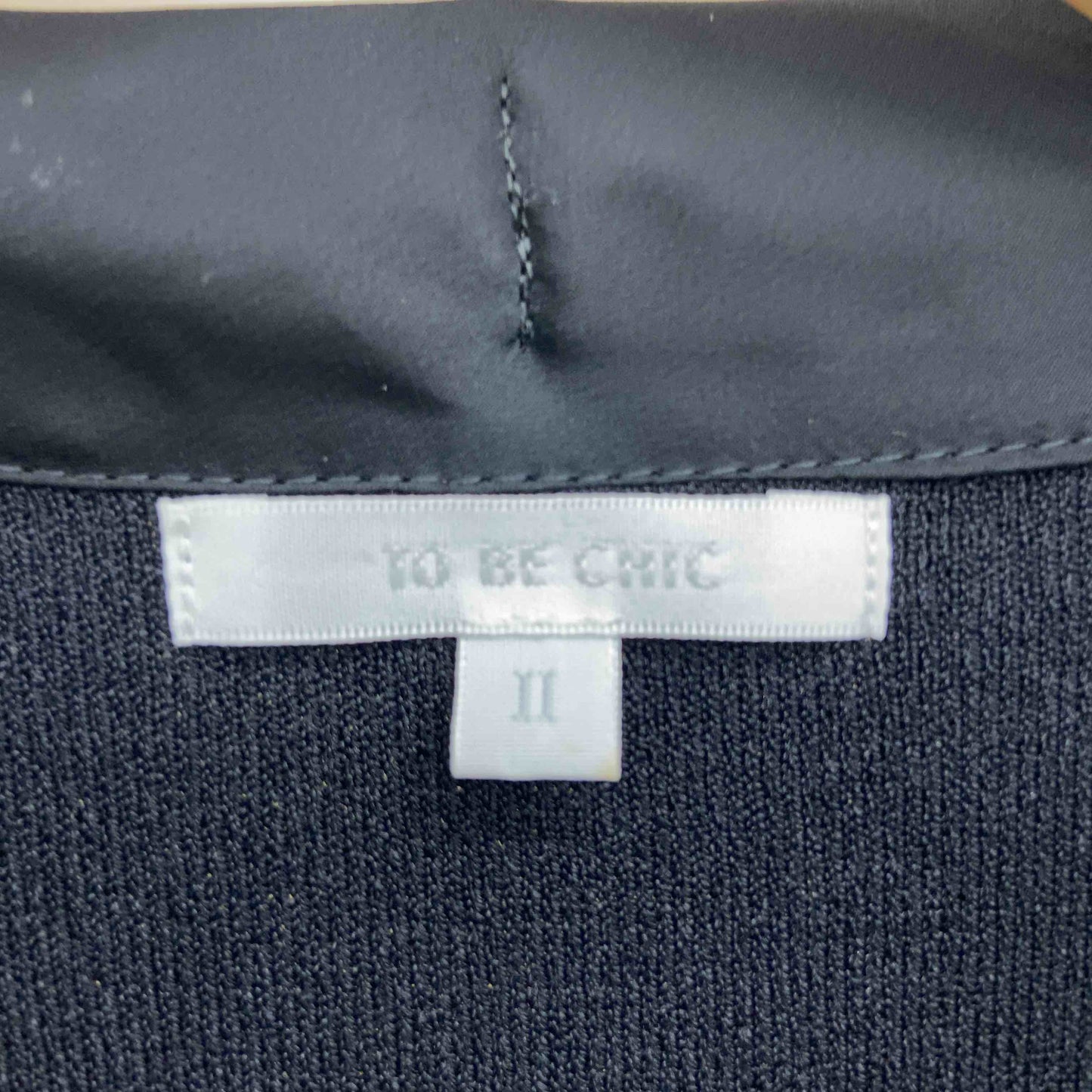 TO BE CHIC トゥービーシック レディース 半袖ブラウス ブラック ボータイ サテン×ニット