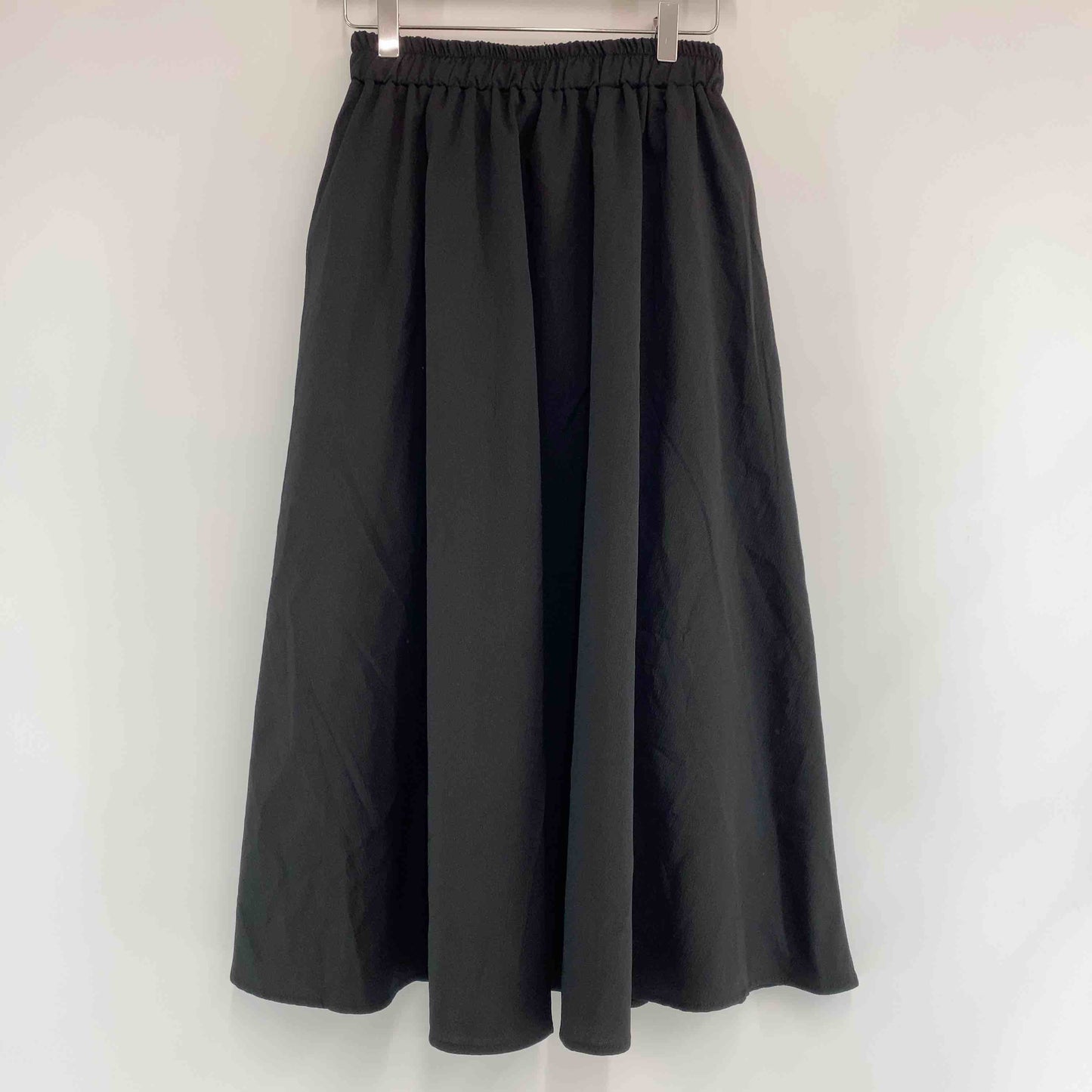 レディース ロングスカート　フレア　ウエストゴム　黒