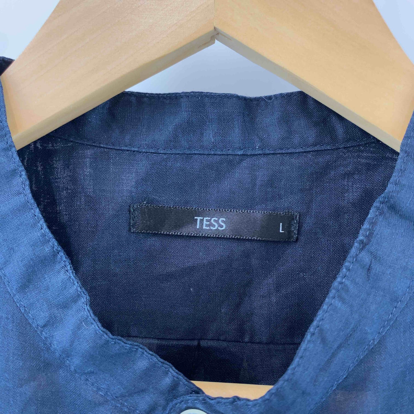 TESS レディース 長袖シャツ　ブラウス　麻100％　スタンドカラー　ネイビー