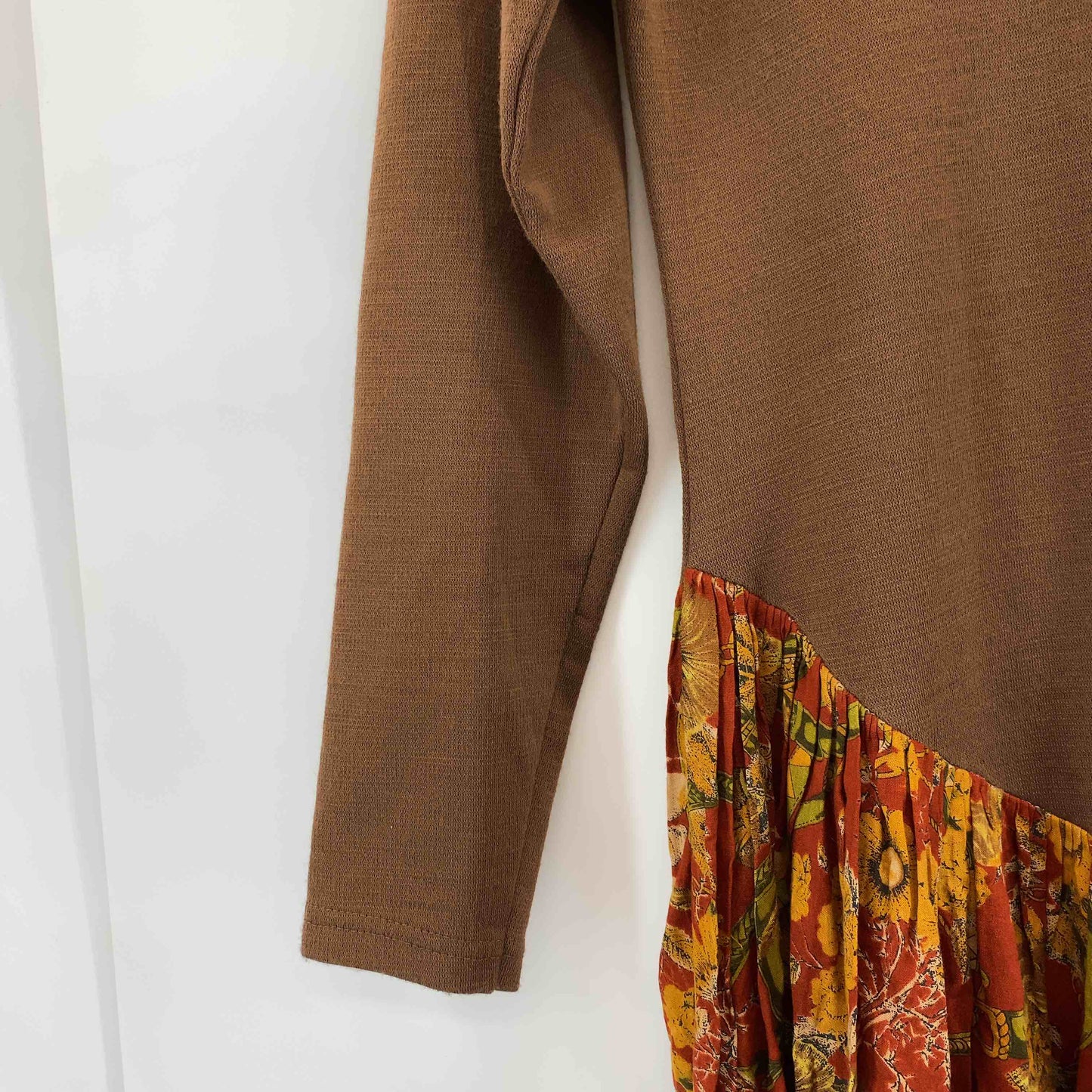 Frac emme 茶色　赤　花柄　ドッキングワンピ　イタリア製　  レディース 長袖ワンピース　ロング丈