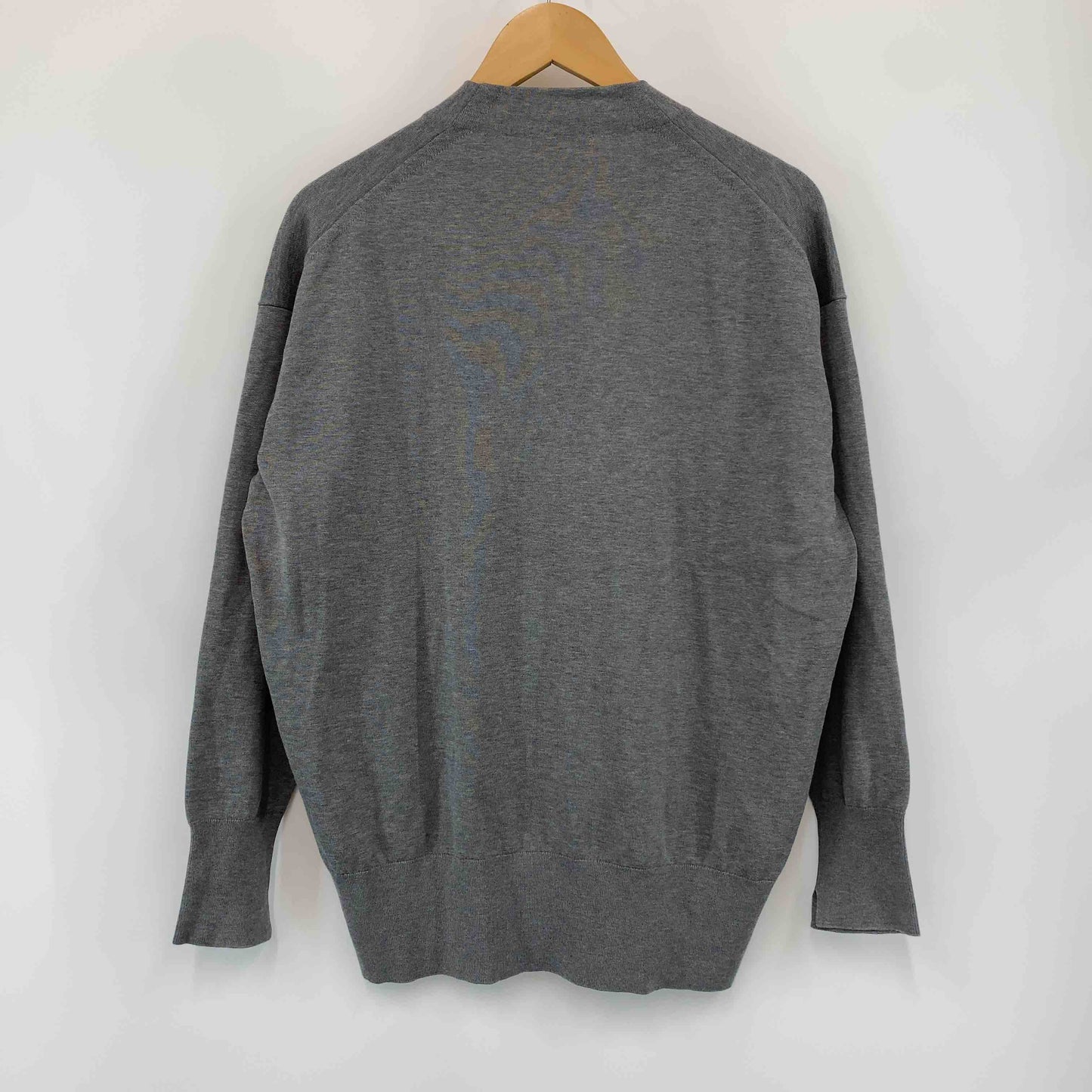 23区 ニジュウサンク レディース Vネックカーディガン グレー 綿シルク混