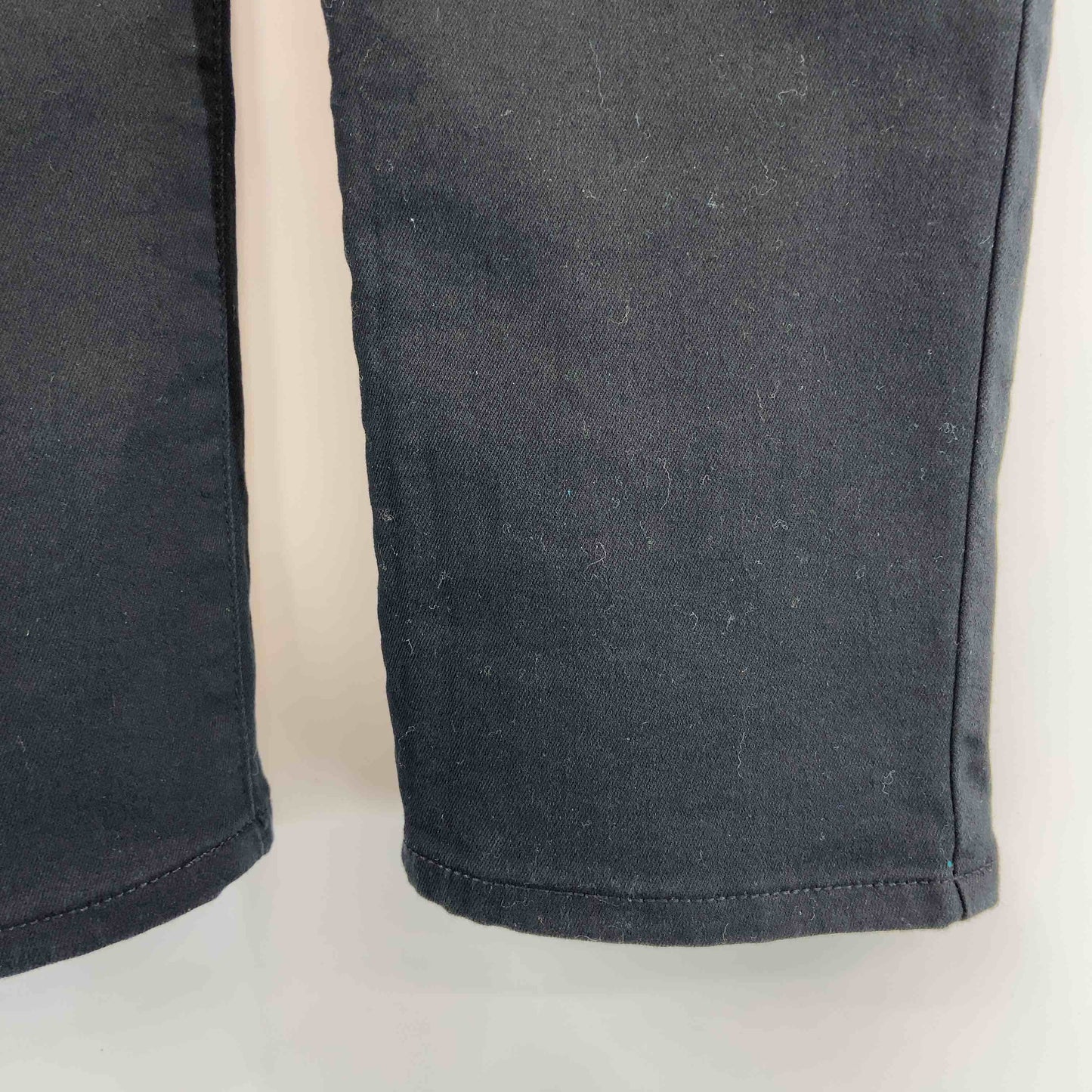 レディース カジュアルパンツ 黒 ストレッチ