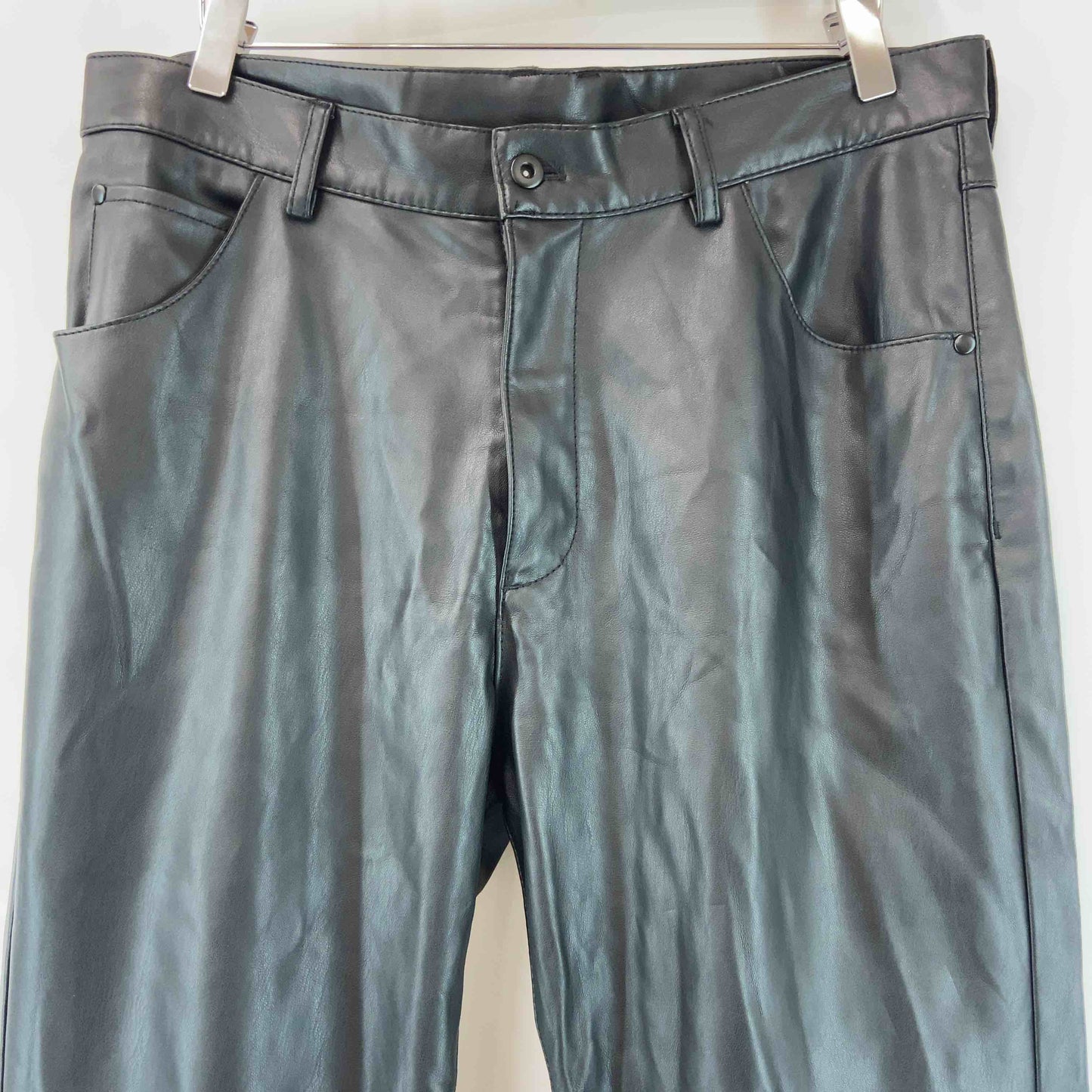 ZARA ザラ メンズ フェイクレザーパンツ ブラック