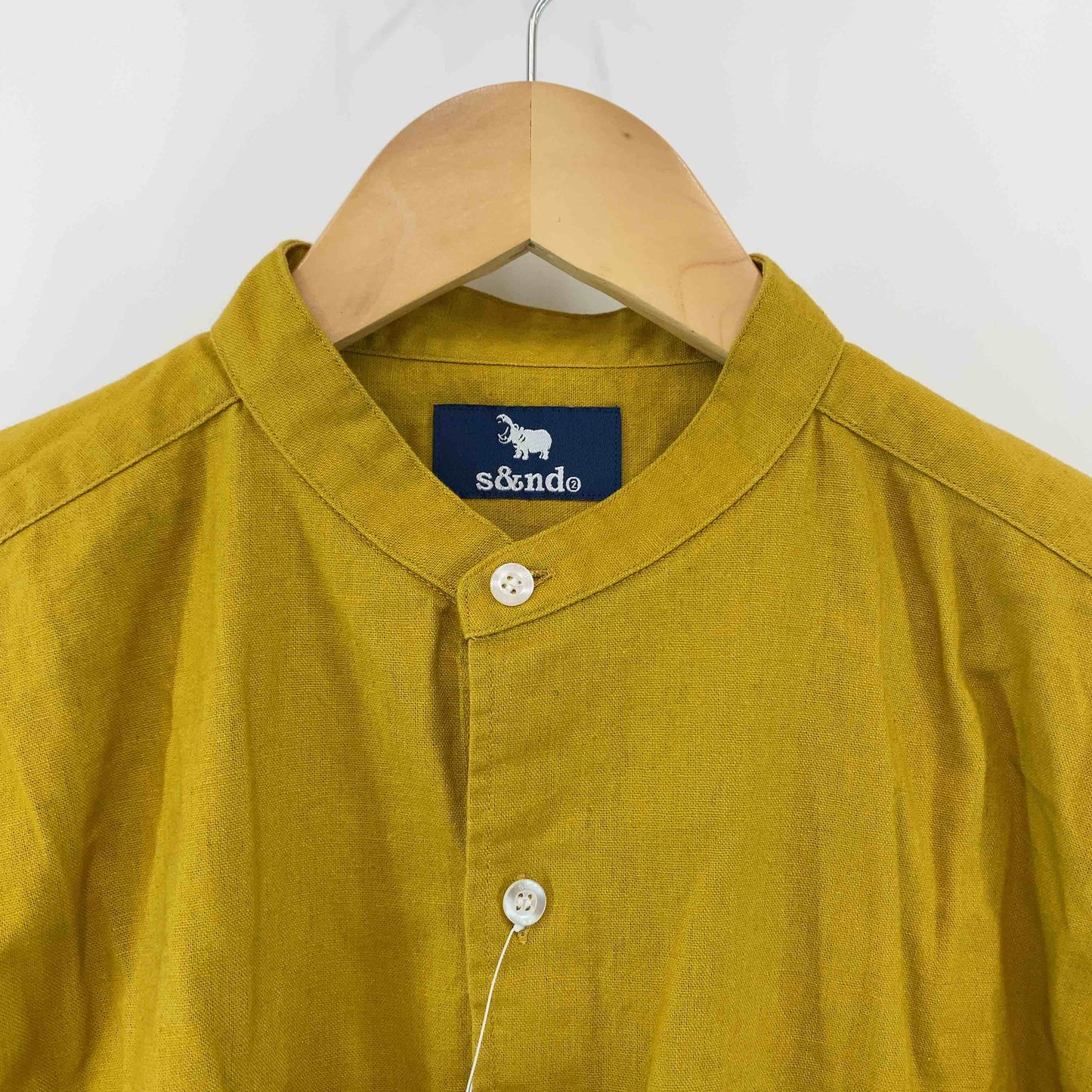 s&nd セカンド メンズ 長袖シャツ マスタードイエロー ノーカラーシャツ  ワンポイントロゴ